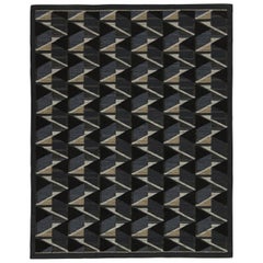 Rug & Kilim: Kilim in stile scandinavo con motivi geometrici neri e blu scuro