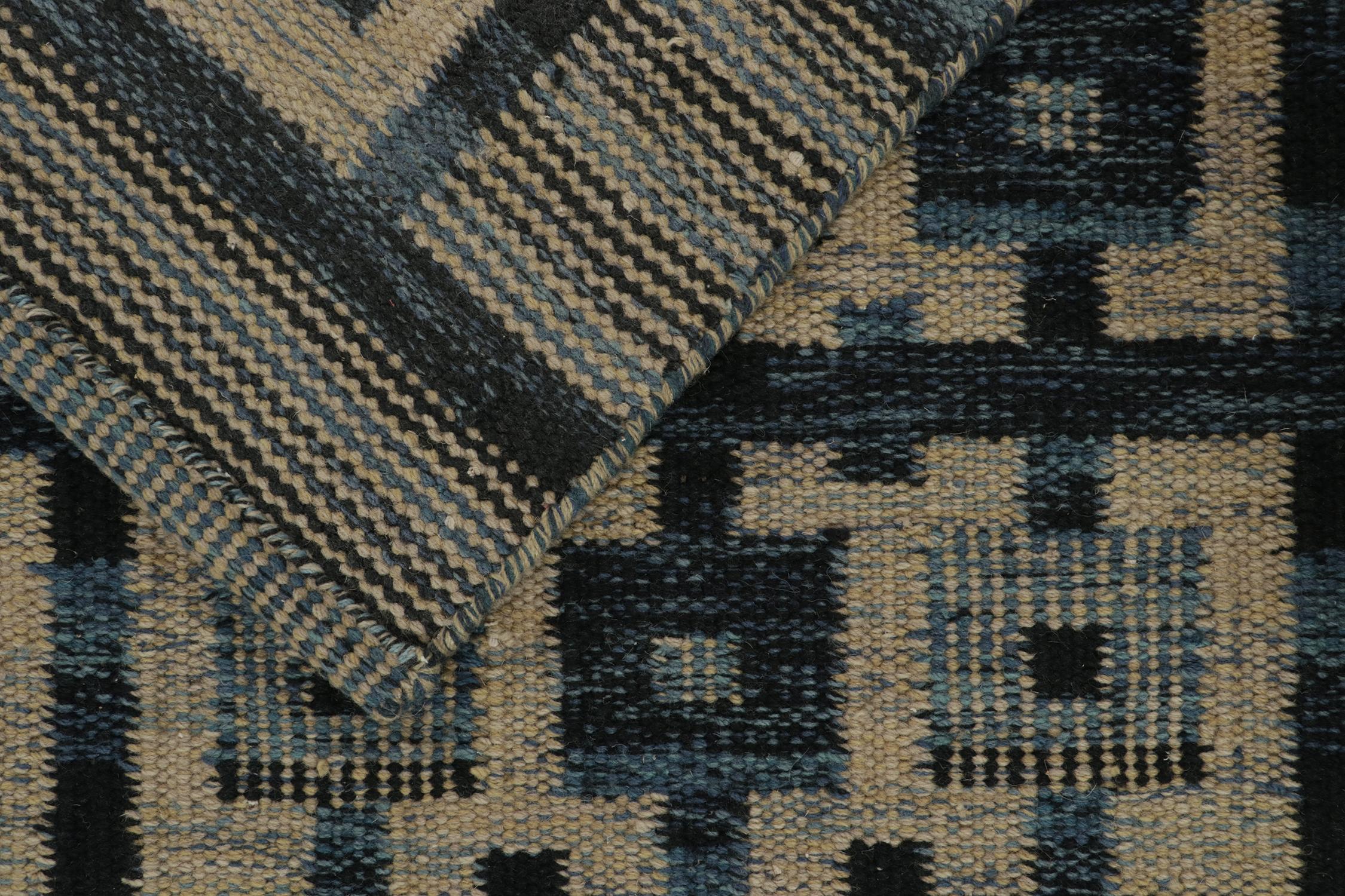 Contemporary Rug & Kilim’s Scandinavian Style Kilim in Blue and Beige Geometric Pattern For Sale
