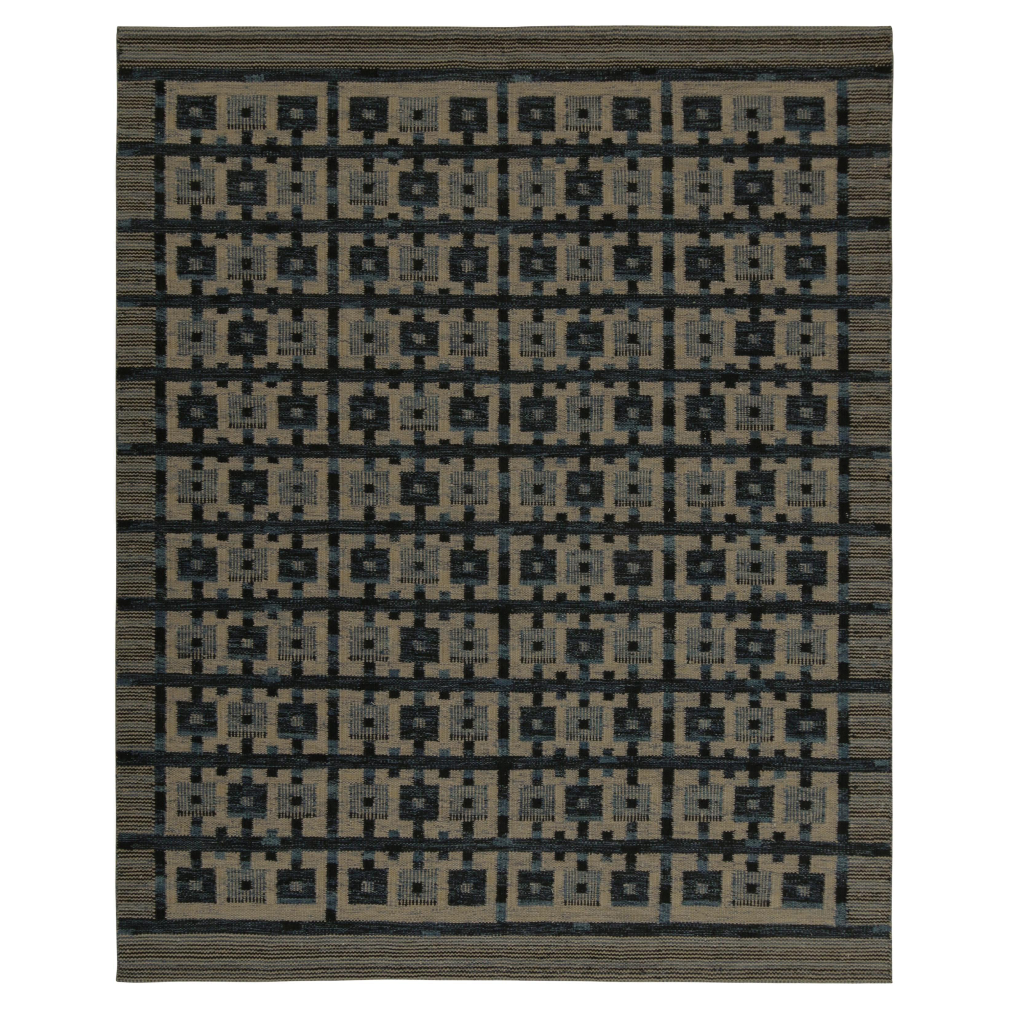 Rug & Kilim’s Scandinavian Style Kilim in Blue and Beige Geometric Pattern