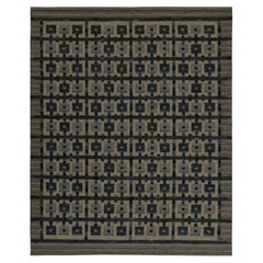 Rug & Kilim’s Scandinavian Style Kilim in Blue and Beige Geometric Pattern