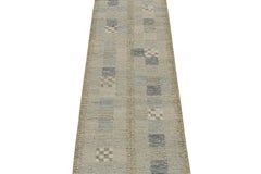 Rug & Kilim: Kilim in stile scandinavo con motivi geometrici blu e grigi
