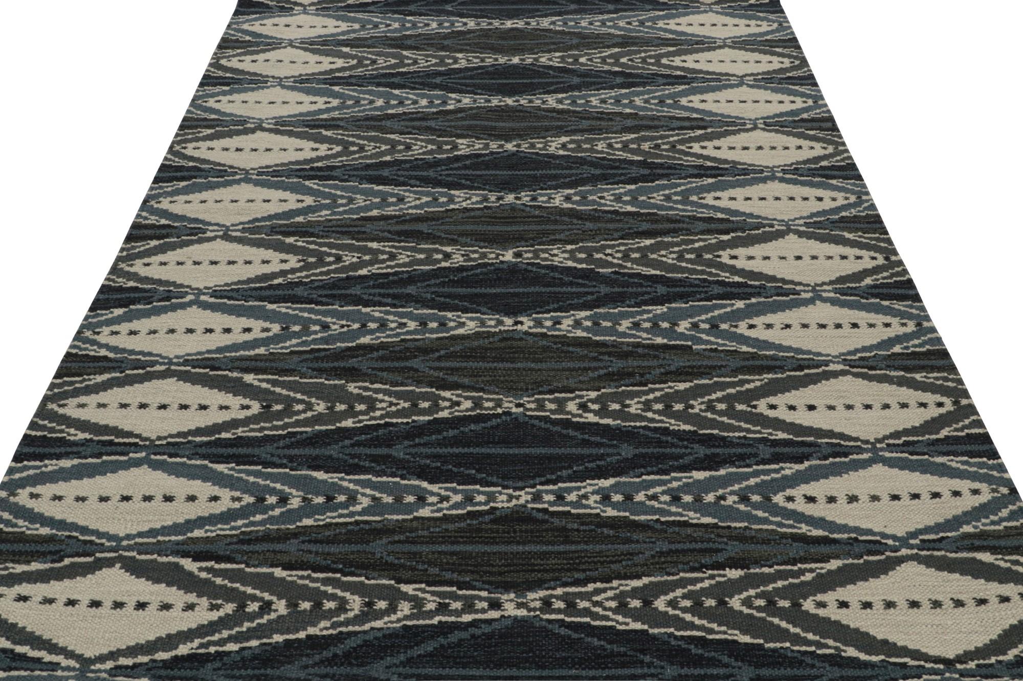 Modern Rug & Kilim’s Scandinavian Style Kilim in Blue & Grey Geometric Patterns For Sale