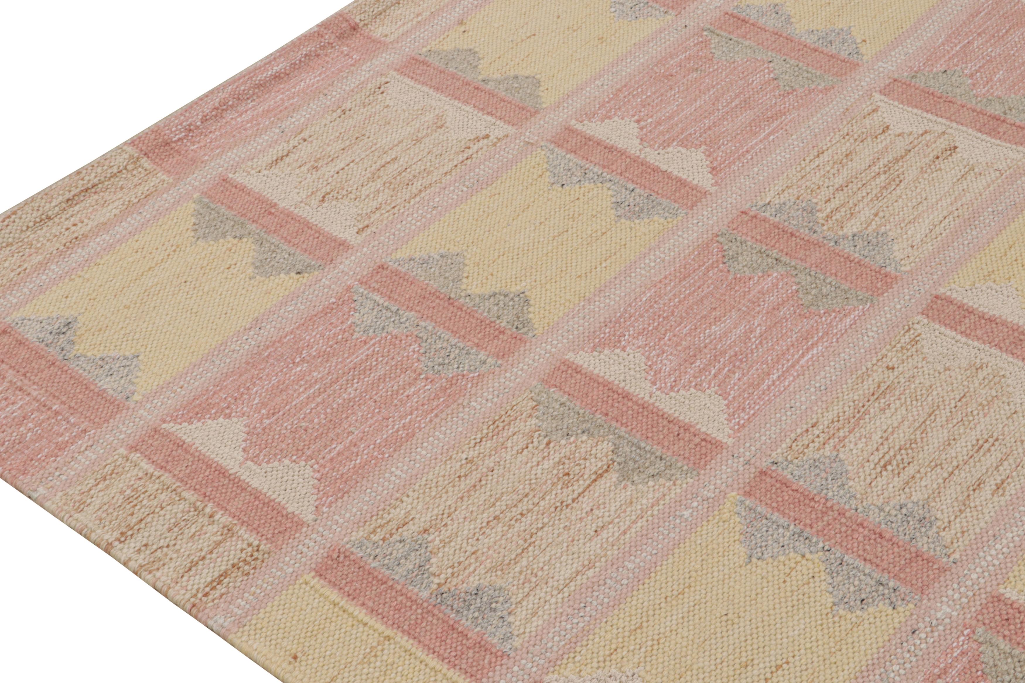 Indian Rug & Kilim’s Scandinavian Style Kilim in Cream and Pink Geometric Patterns For Sale