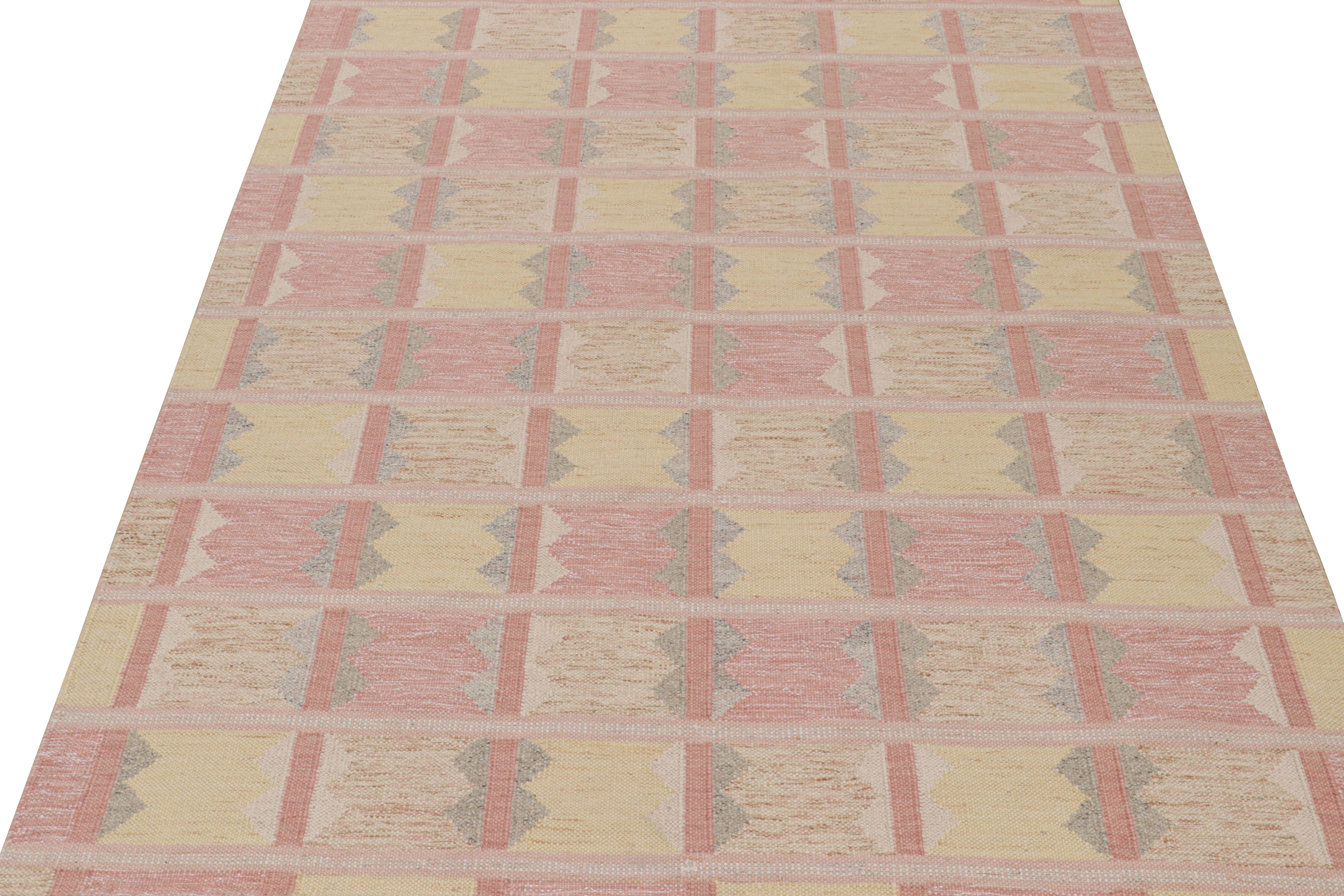 Hand-Knotted Rug & Kilim’s Scandinavian Style Kilim in Cream and Pink Geometric Patterns For Sale
