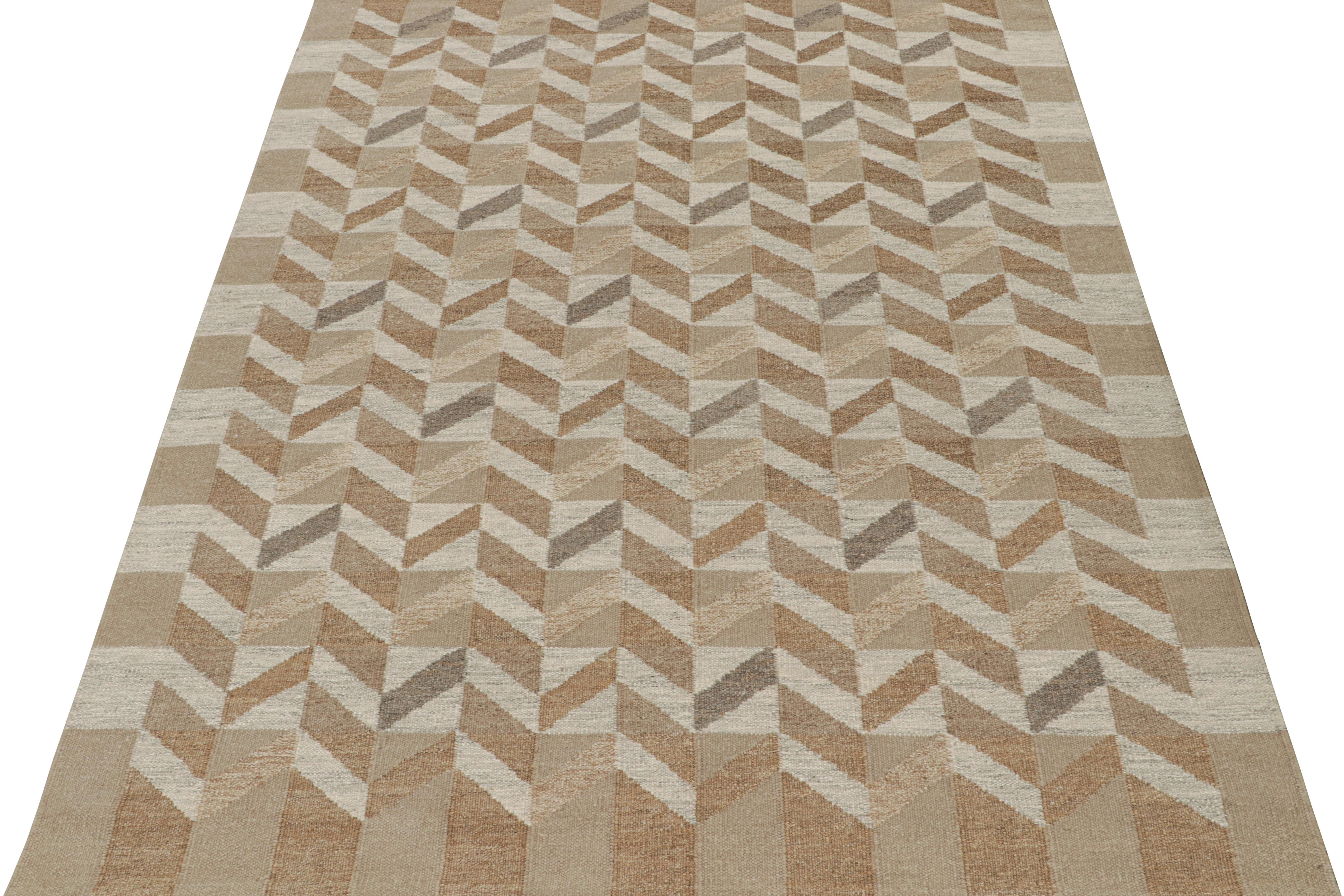 Skandinavischer Kilim von Rug & Kilim in grauem und beige-braunem geometrischem Muster (Handgeknüpft) im Angebot