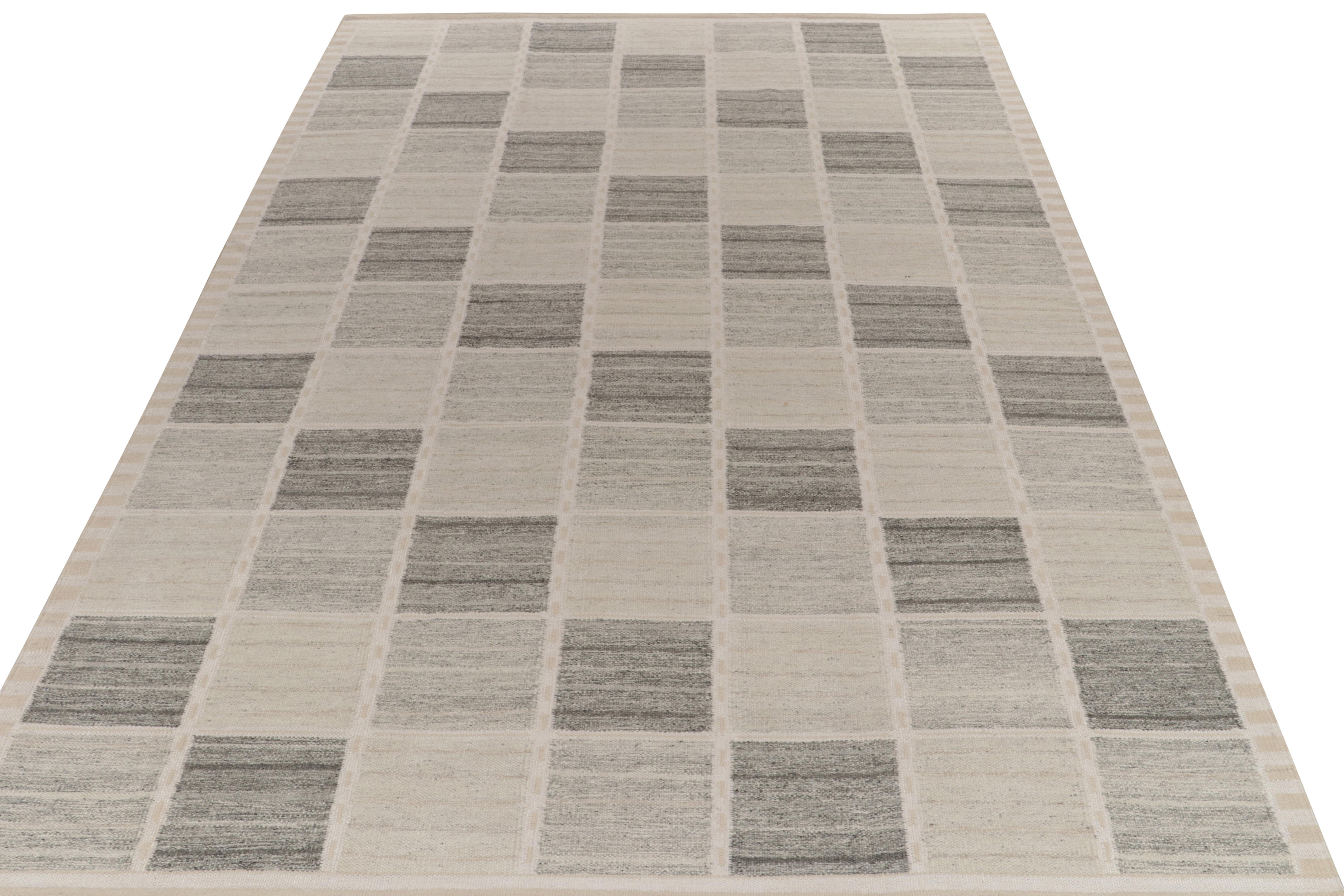 Scandinavo moderno Rug & Kilim’s Scandinavian Style Kilim in Gray and White Geometric Pattern in vendita
