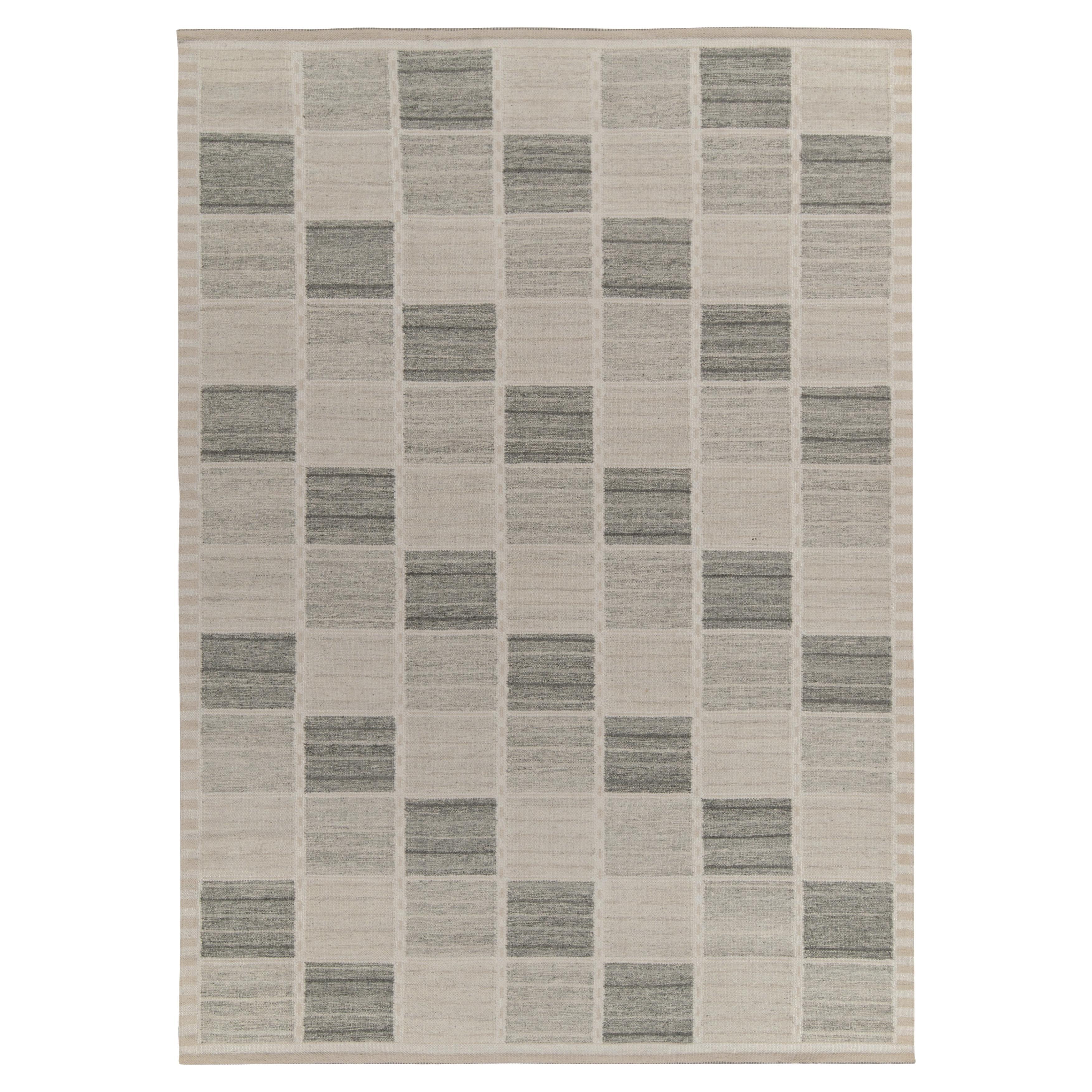 Rug & Kilim: Kilim in stile scandinavo con motivi geometrici bianchi e grigi