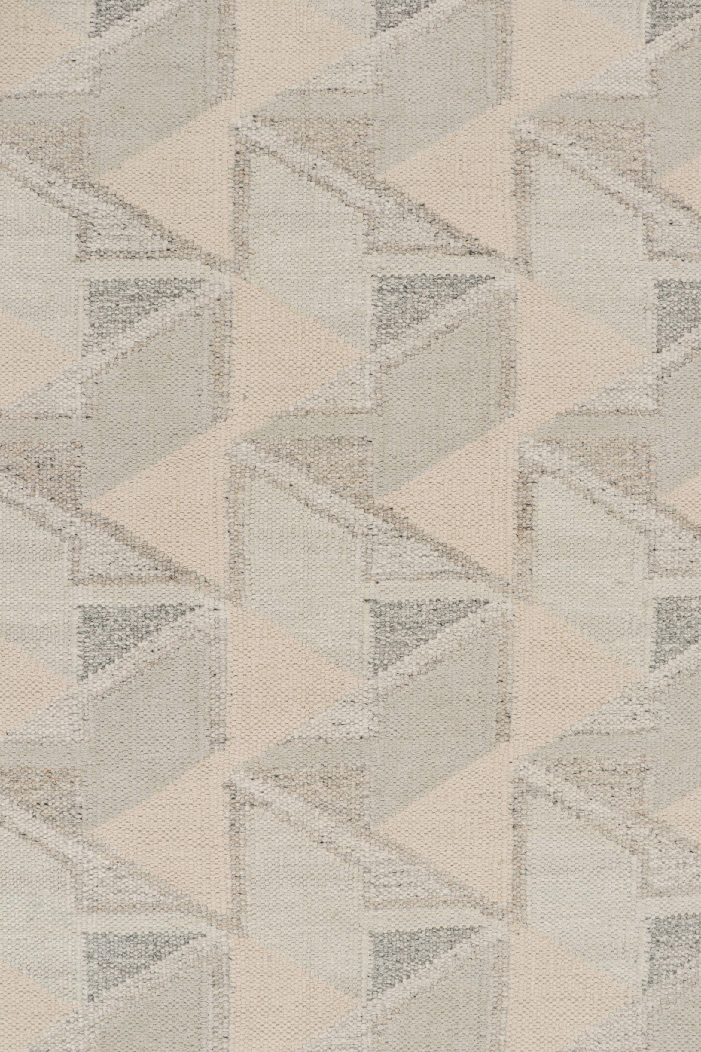 Hand-Knotted Rug & Kilim’s Scandinavian Style Kilim in gray, Beige, White Patterns For Sale
