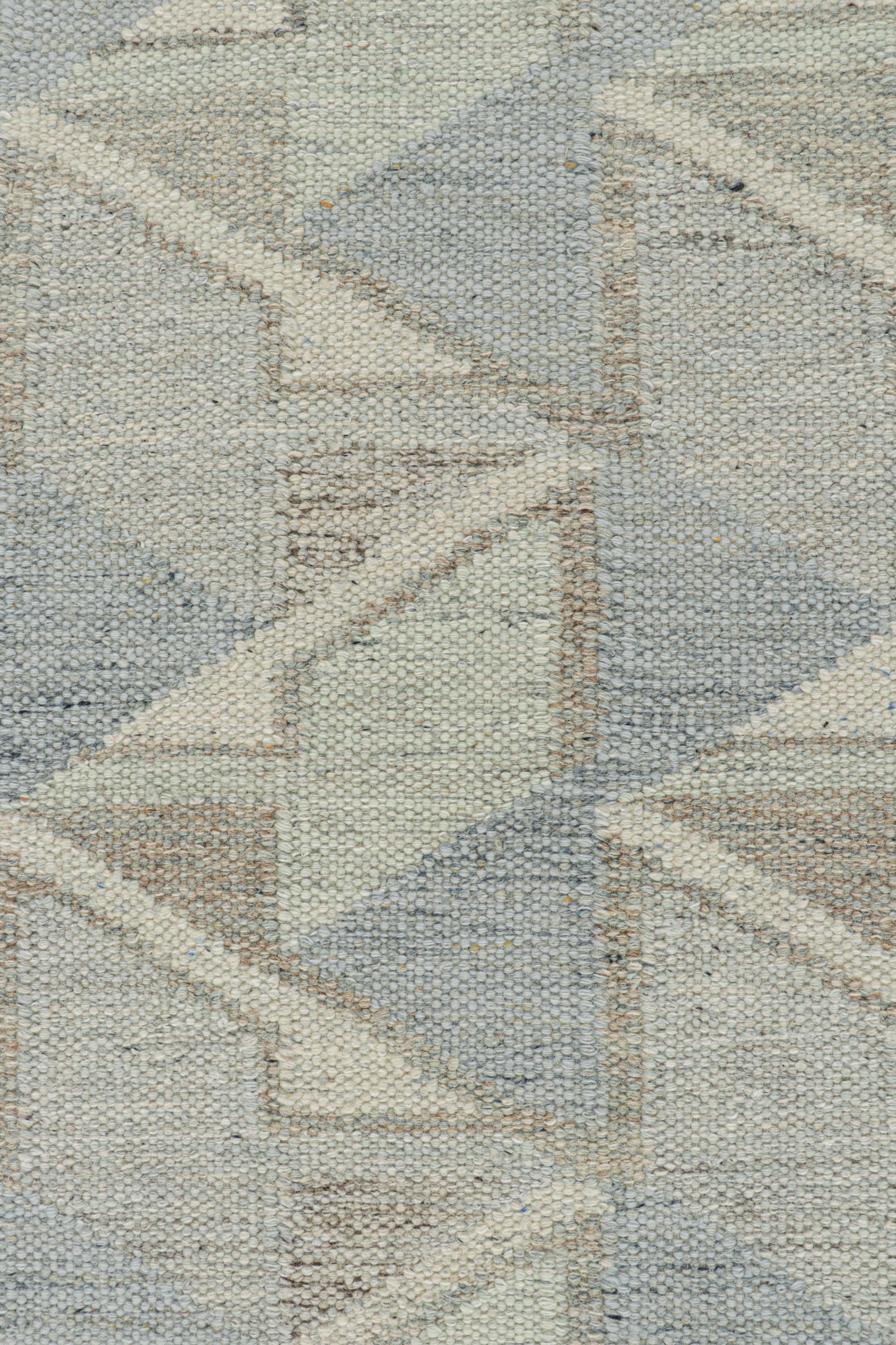 Rug & Kilim’s Scandinavian Style Kilim in Gray, White, & Blue Geometric Patterns In New Condition For Sale In Long Island City, NY