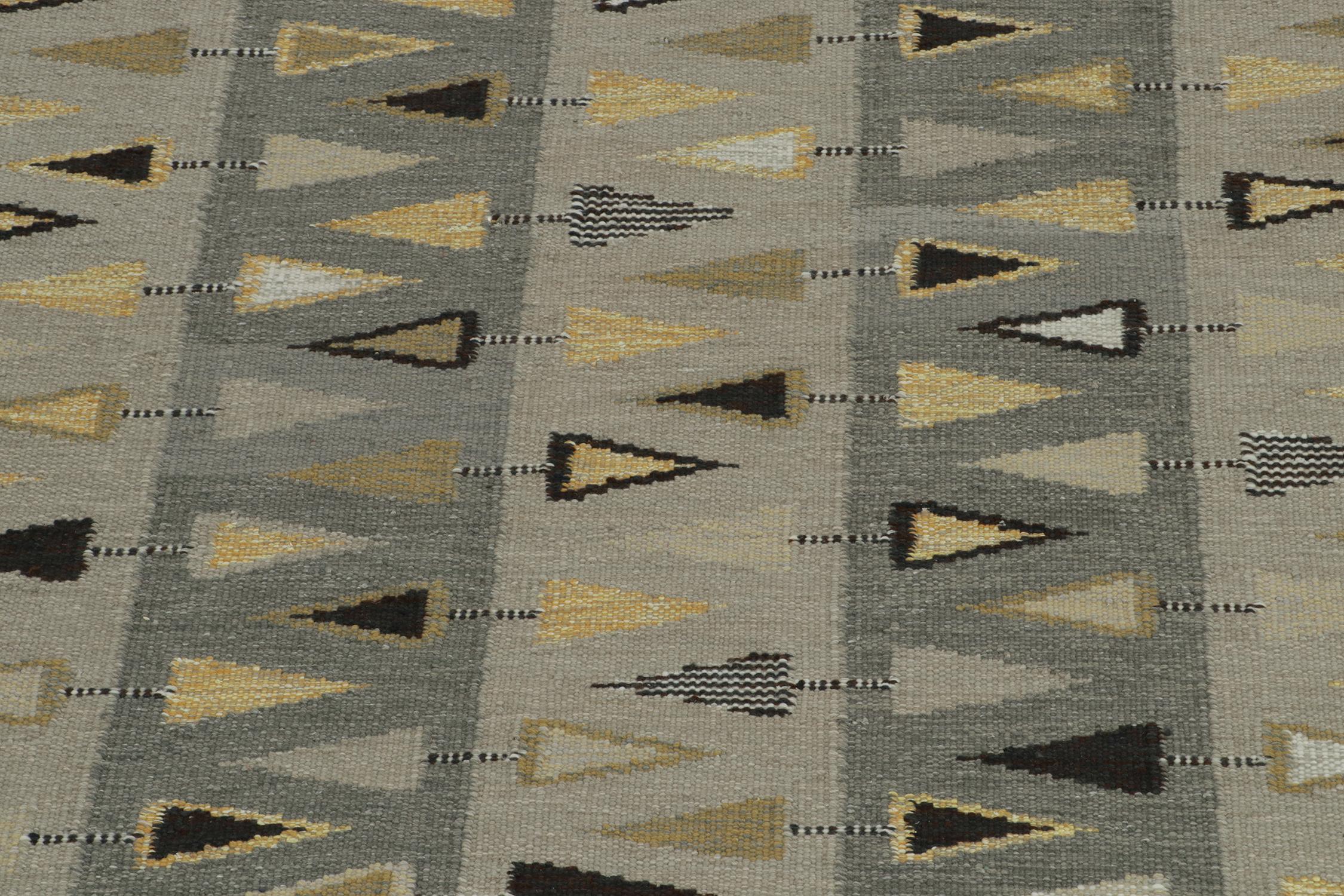 Rug & Kilim's Scandinavian Style Kilim in Gray with Gold Geometric Pattern (Kilim de style scandinave à motif géométrique gris et or) Neuf - En vente à Long Island City, NY
