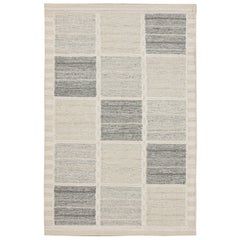 Rug & Kilim’s Scandinavian Style Kilim in Off-White and Grey Geometric Patterns