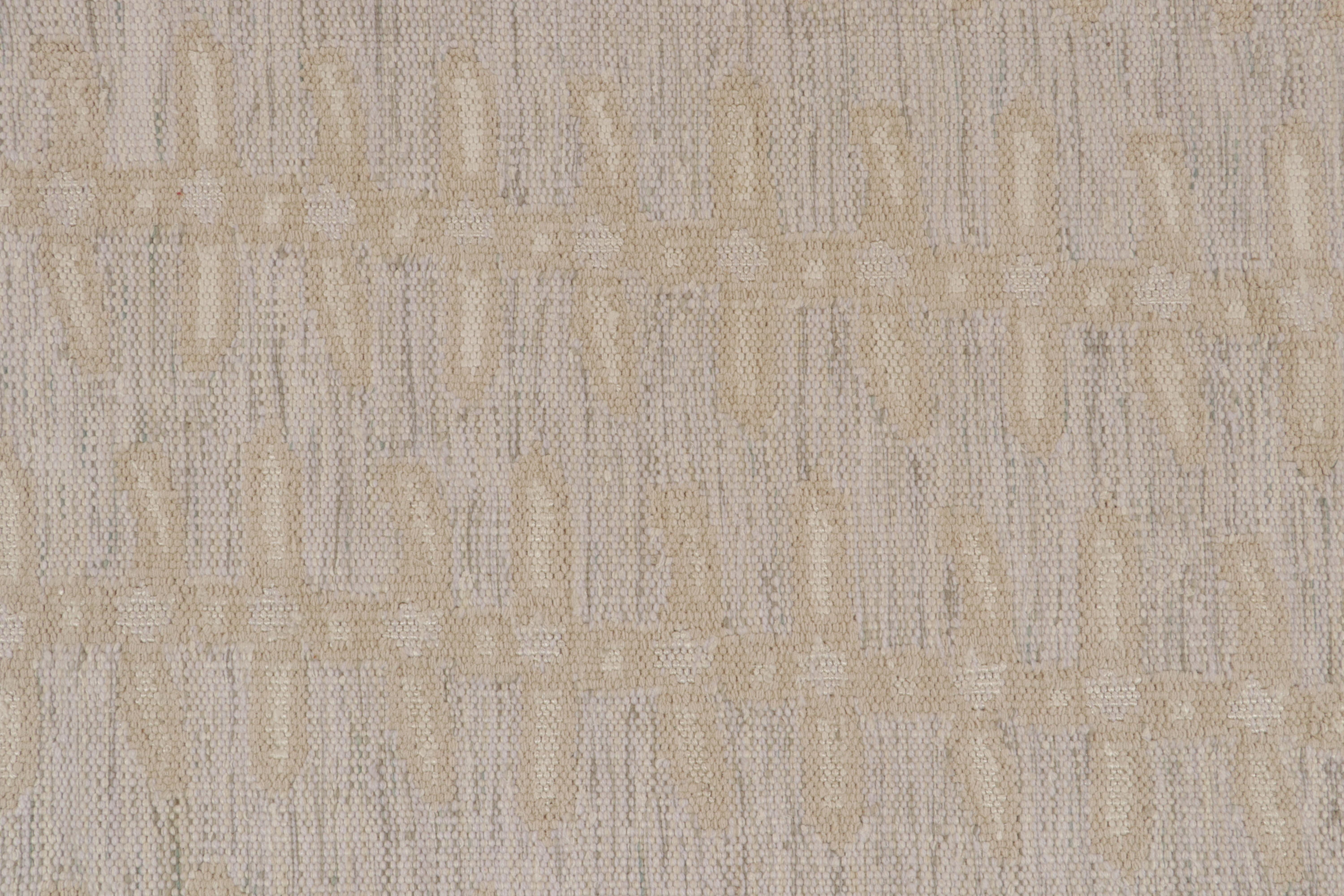 Rug & Kilim’s Scandinavian Style Kilim in Off-White, Grey and Beige Patterns In New Condition For Sale In Long Island City, NY