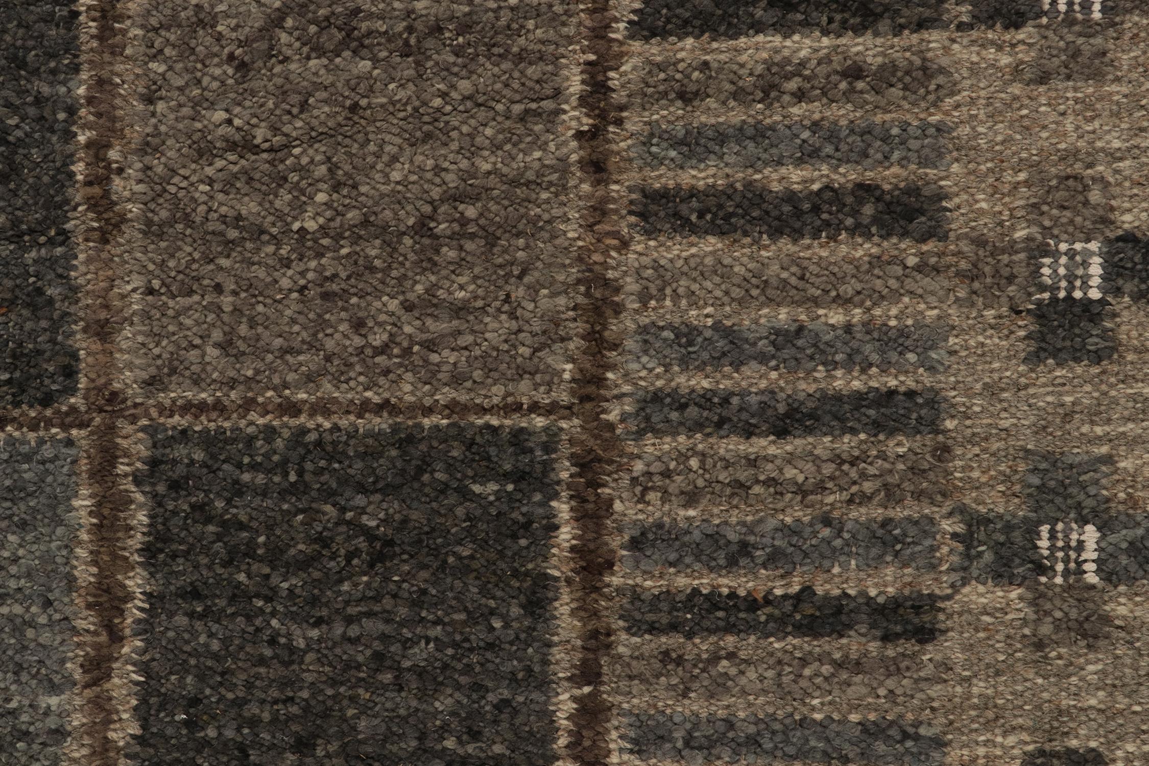 Rug & Kilim’s Scandinavian Style Kilim in Slate & Beige-Brown Geometric Pattern In New Condition For Sale In Long Island City, NY