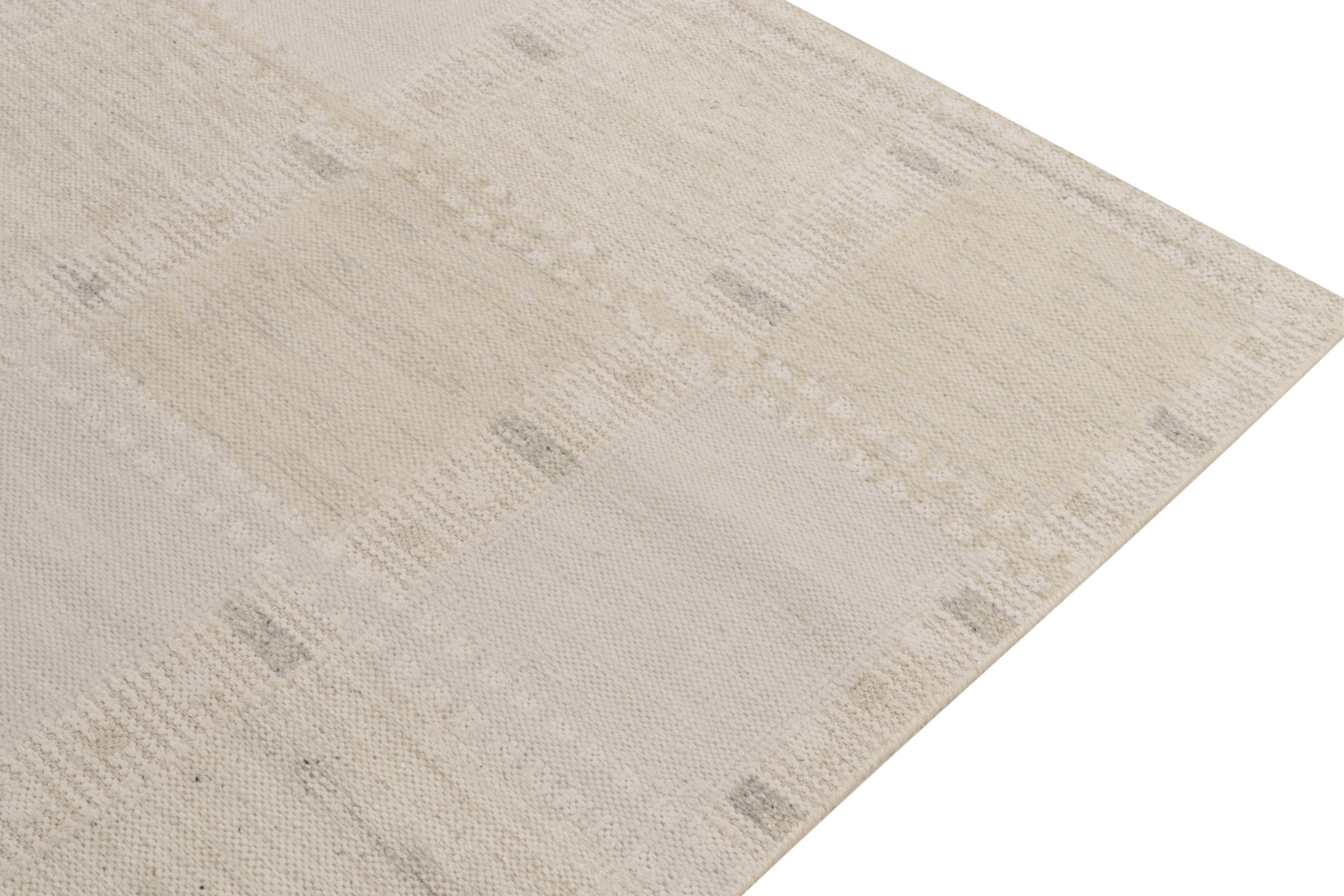 Hand-Knotted Rug & Kilim’s Scandinavian Style Kilim in White and Greige Geometric Pattern For Sale