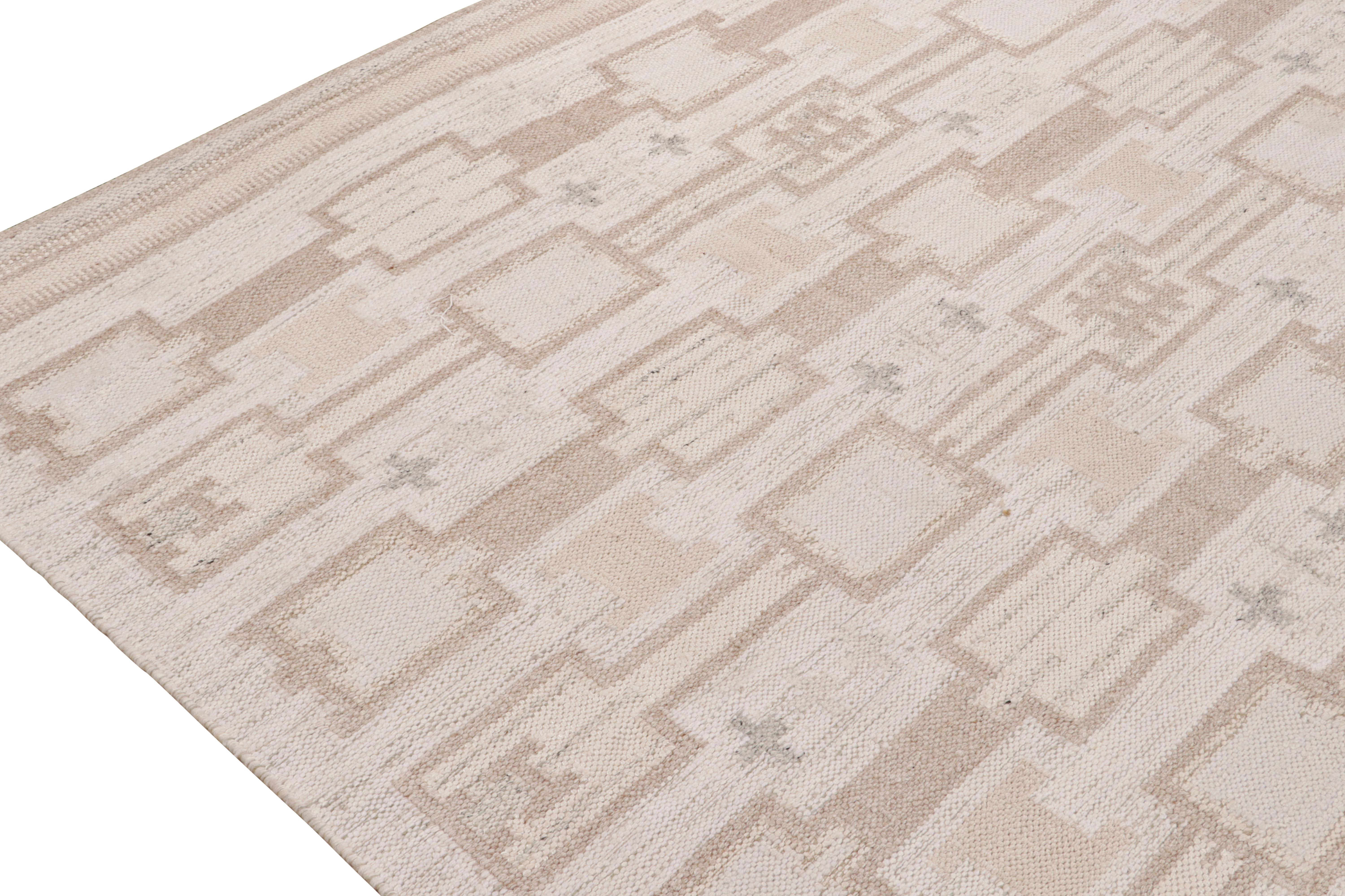 Hand-Woven Rug & Kilim’s Scandinavian Style Kilim in White & Beige-Brown Geometric Pattern For Sale
