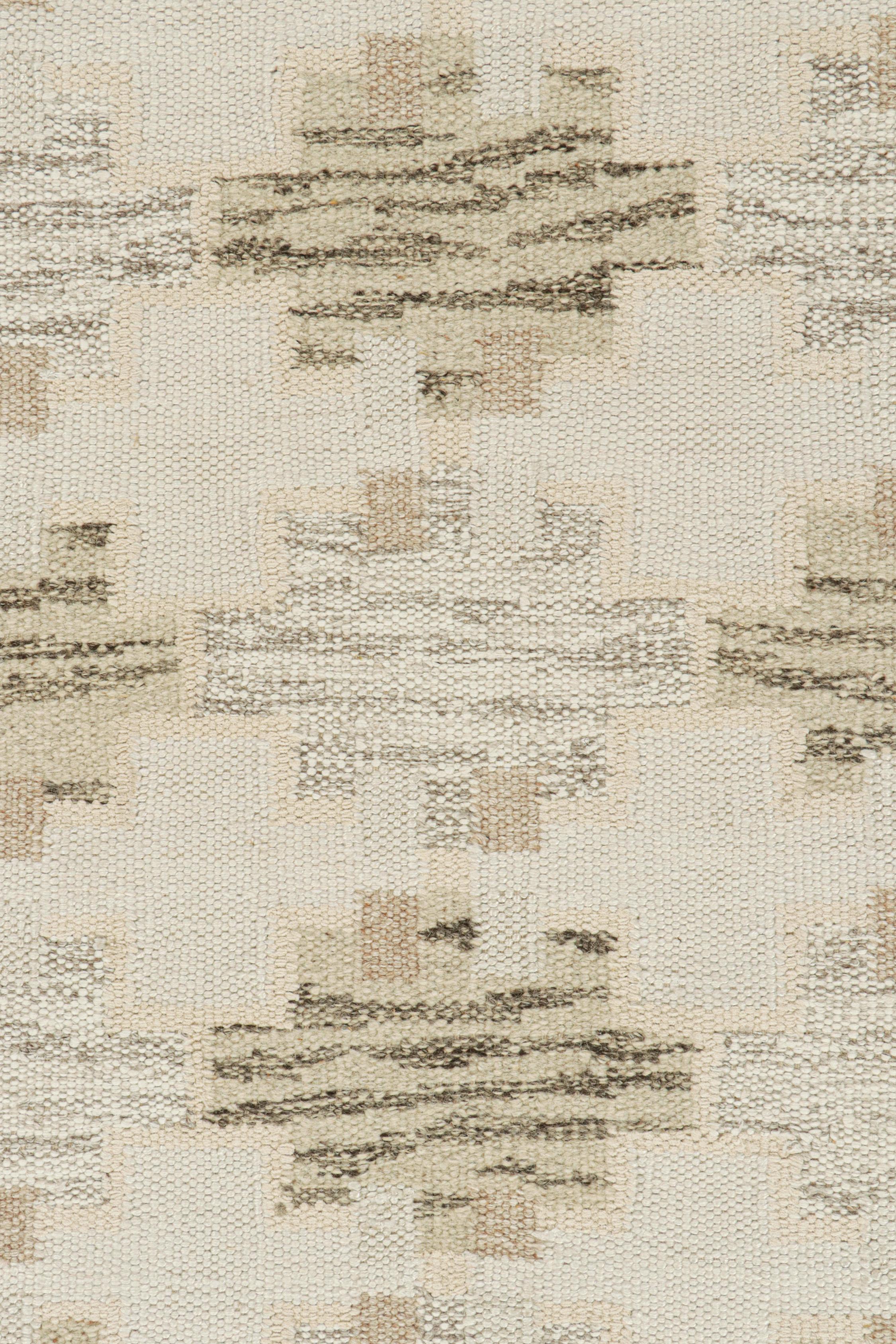 Rug & Kilim’s Scandinavian Style Kilim in White & Beige-Brown Geometric Patterns In New Condition For Sale In Long Island City, NY