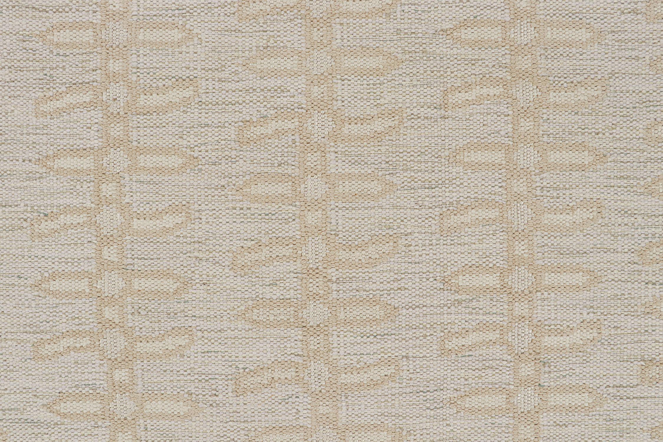 Hand-Knotted Rug & Kilim’s Scandinavian Style Kilim in White with Beige Geometric Pattern For Sale