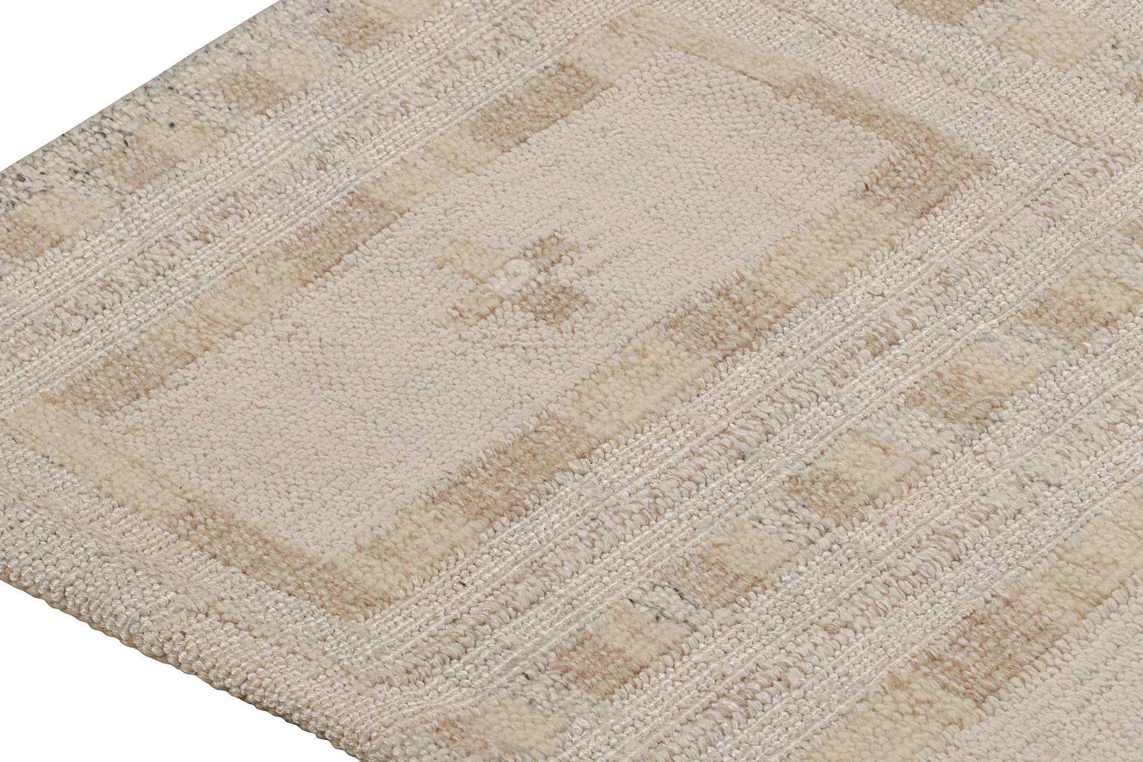 Indian Rug & Kilim’s Scandinavian Style Kilim in White with Beige Geometric Patterns For Sale