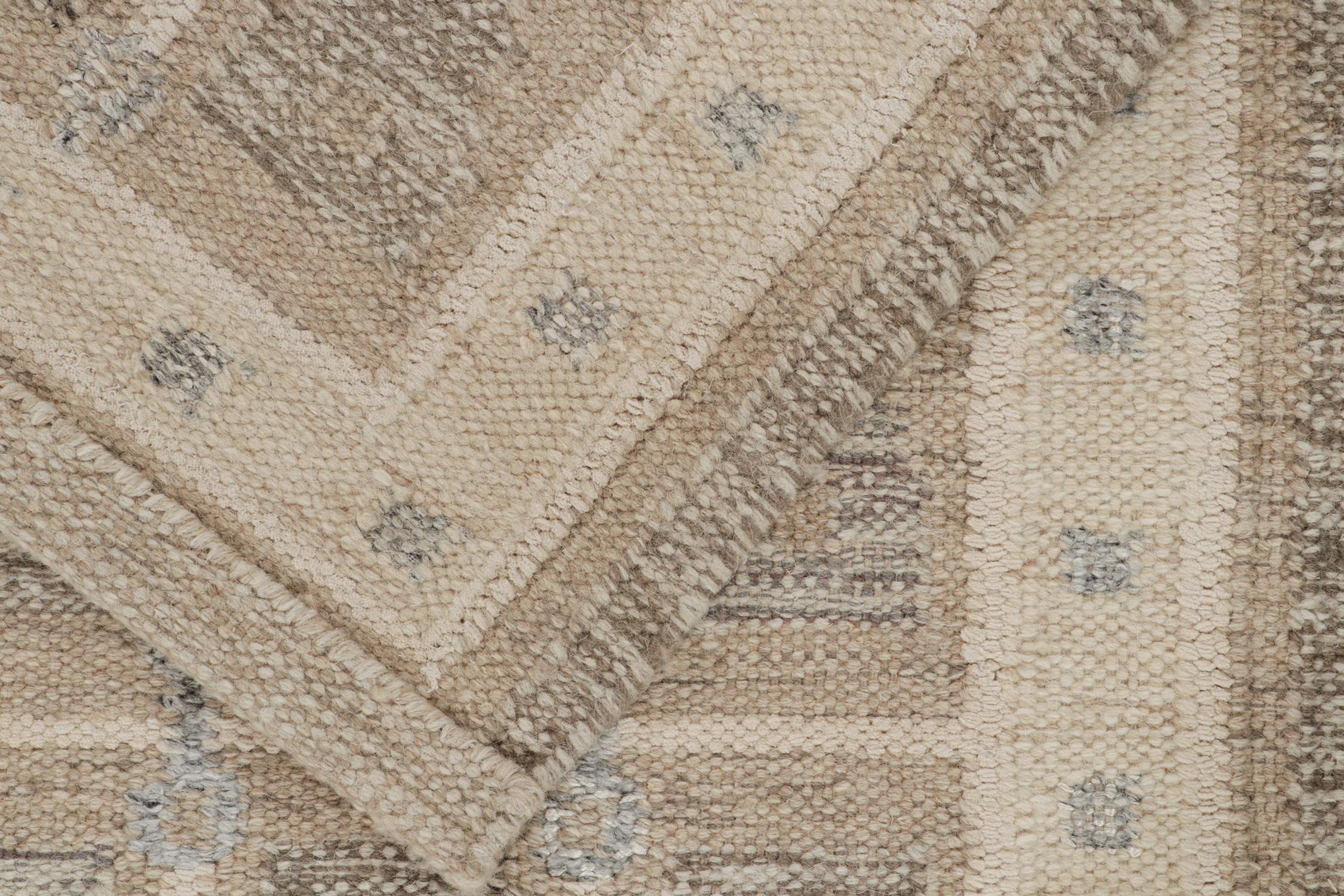 Contemporary Rug & Kilim’s Scandinavian Style Kilim Rug in Beige-Brown Geometric Pattern For Sale