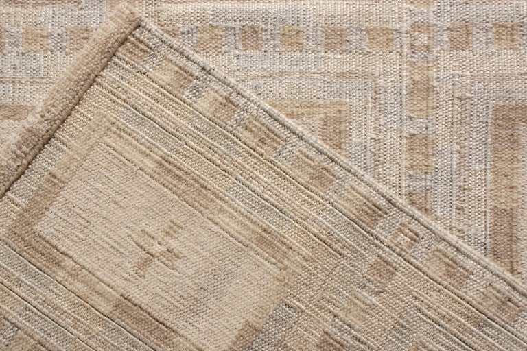 Rug & Kilim’s Scandinavian Style Kilim Rug in Beige-Brown Geometric Pattern In New Condition For Sale In Long Island City, NY