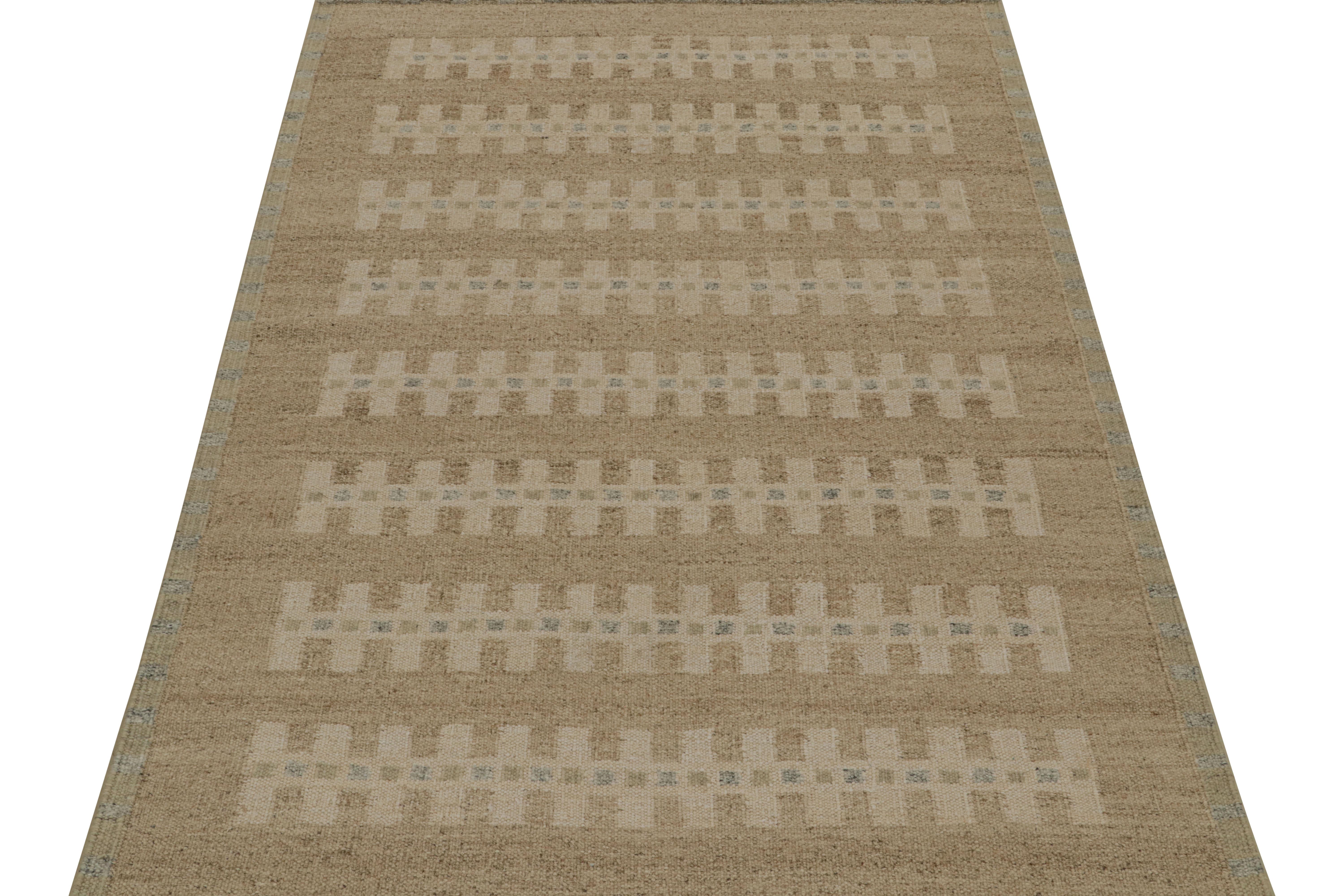 Modern Rug & Kilim’s Scandinavian Style Kilim Rug in Beige with Geometric Patterns For Sale