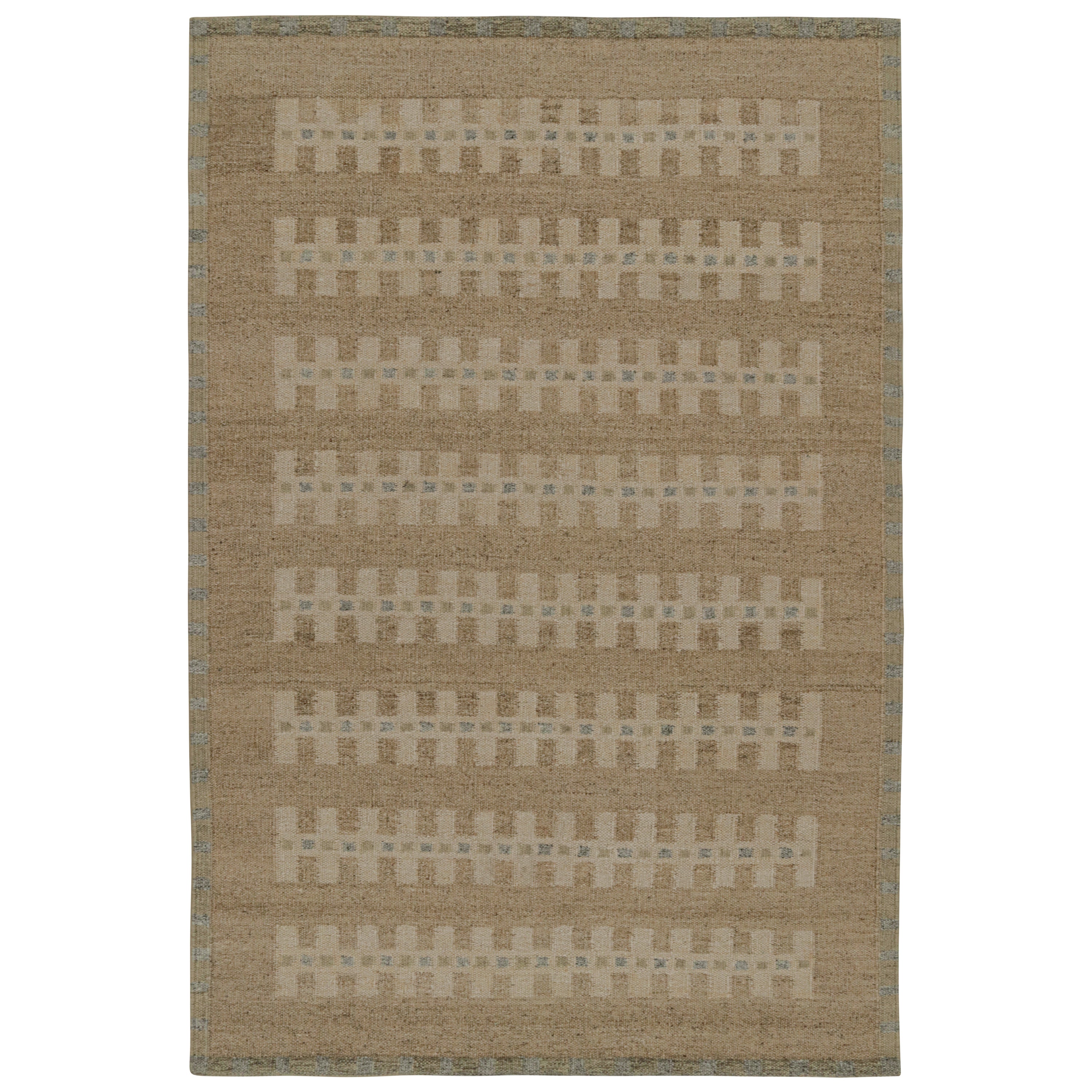 Rug & Kilim’s Scandinavian Style Kilim Rug in Beige with Geometric Patterns For Sale