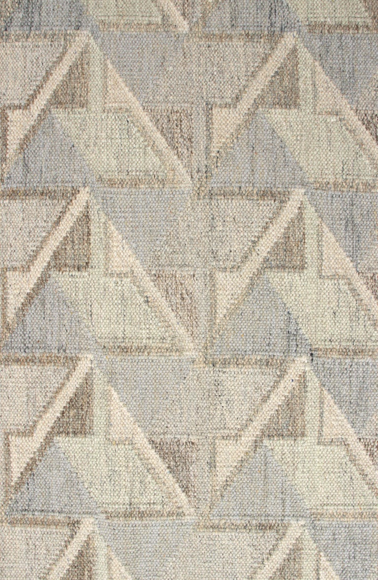 Rug and Kilim’s Scandinavian Style Kilim Rug in Blue, Gray Geometric