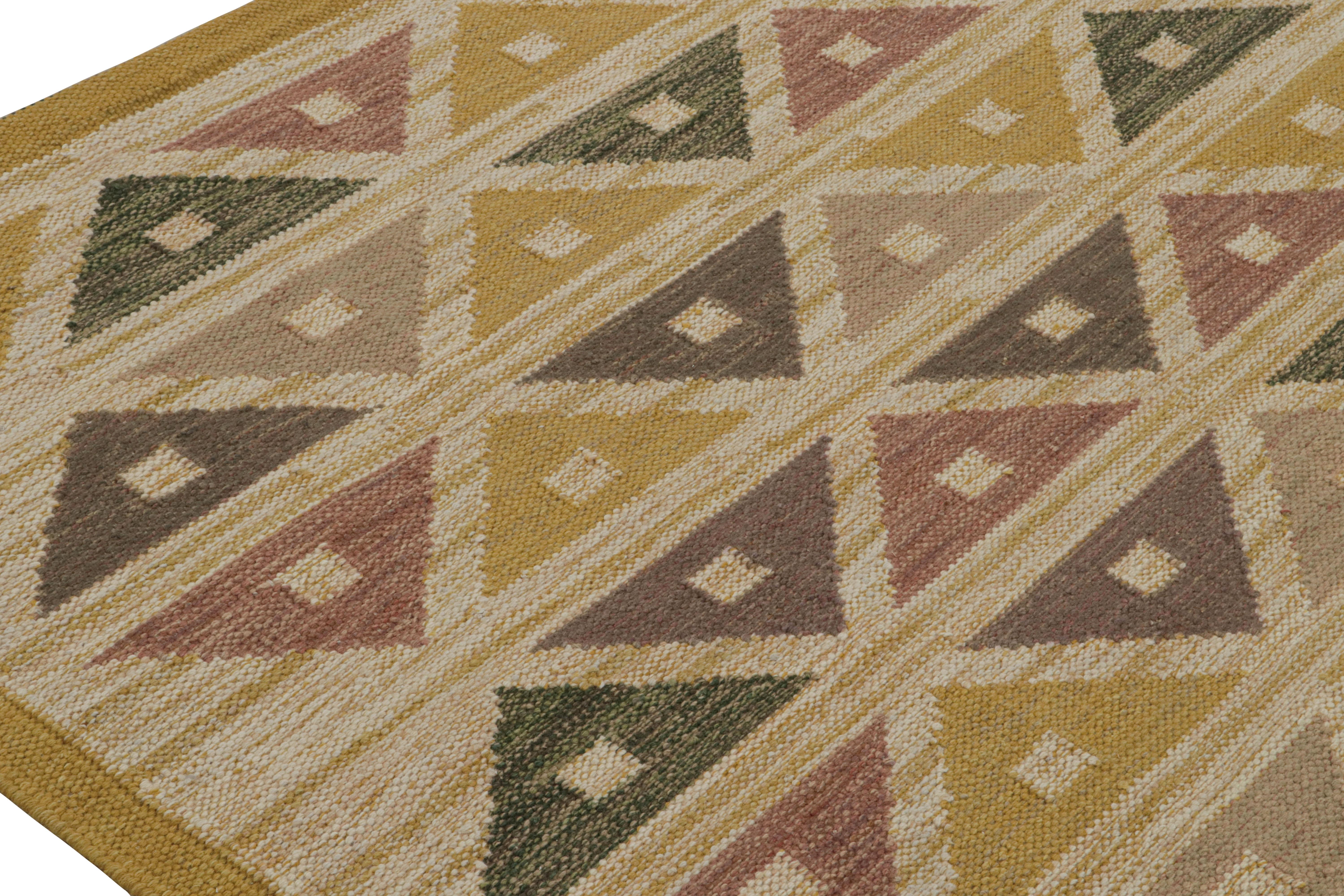Hand-Woven Rug & Kilim’s Scandinavian style Kilim rug in Gold & Brown Geometric Patterns For Sale