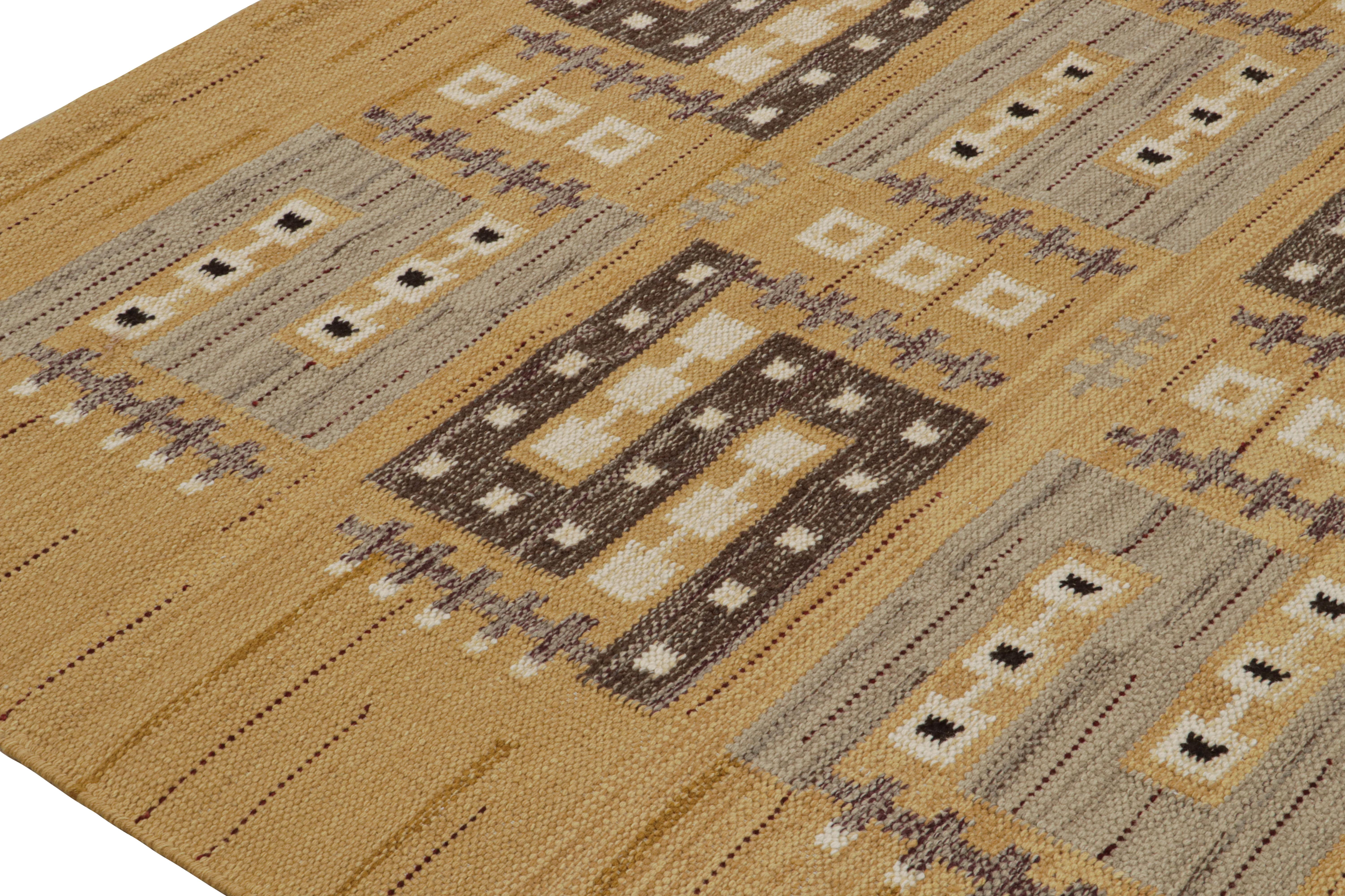 Hand-Woven Rug & Kilim’s Scandinavian Style Kilim Rug in Gold with Geometric Patterns For Sale