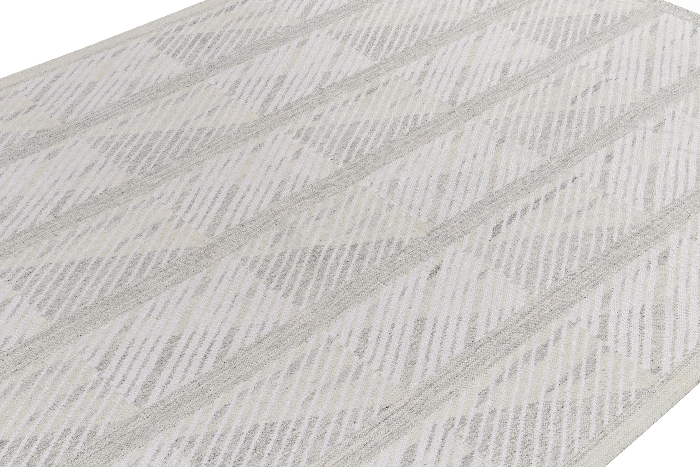 Indian Rug & Kilim's Scandinavian Style Kilim Rug in Gray, White Geometric Pattern For Sale