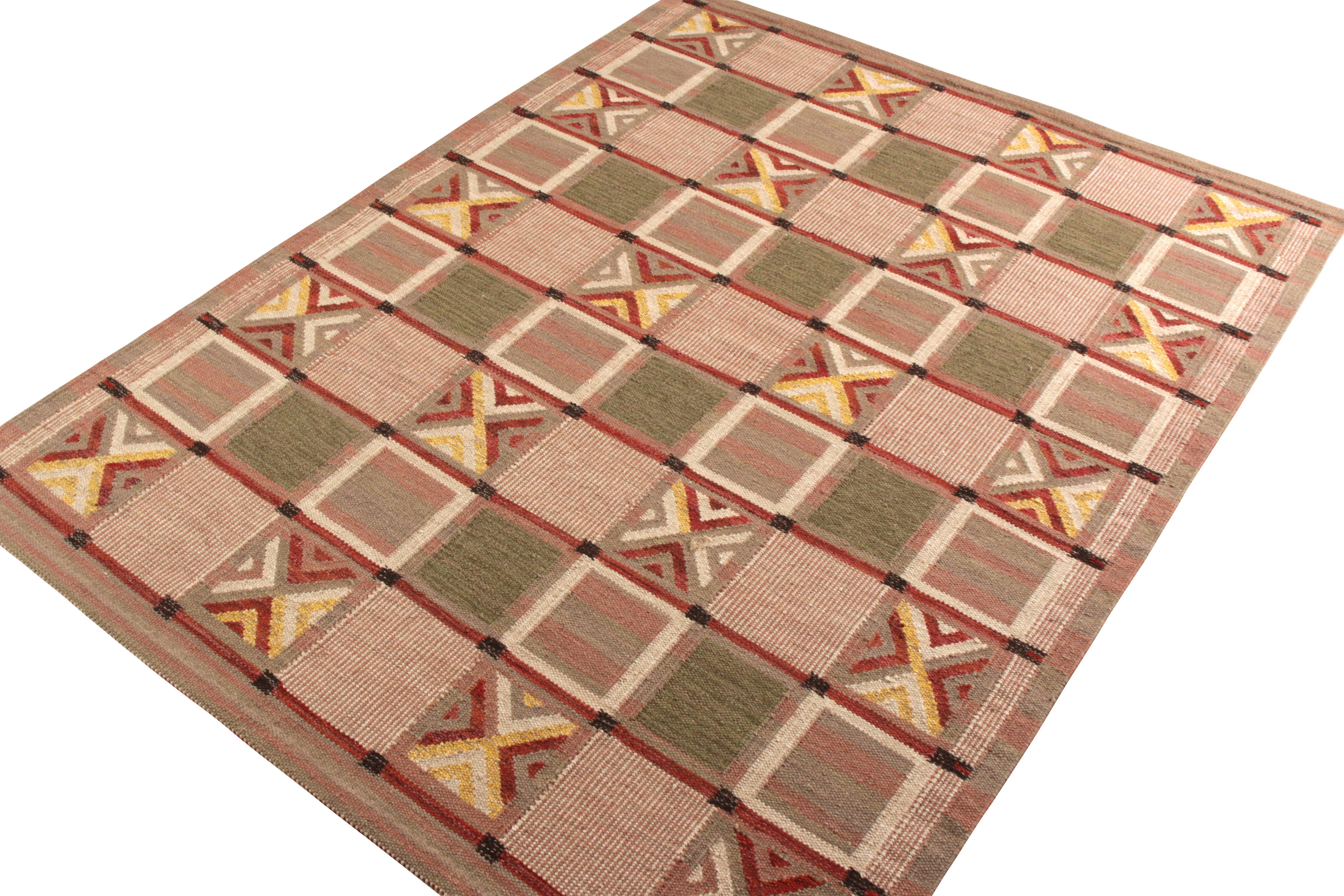 Scandinavian Modern Rug & Kilim’s Scandinavian Style Kilim Rug in Green and Beige Geometric Pattern For Sale