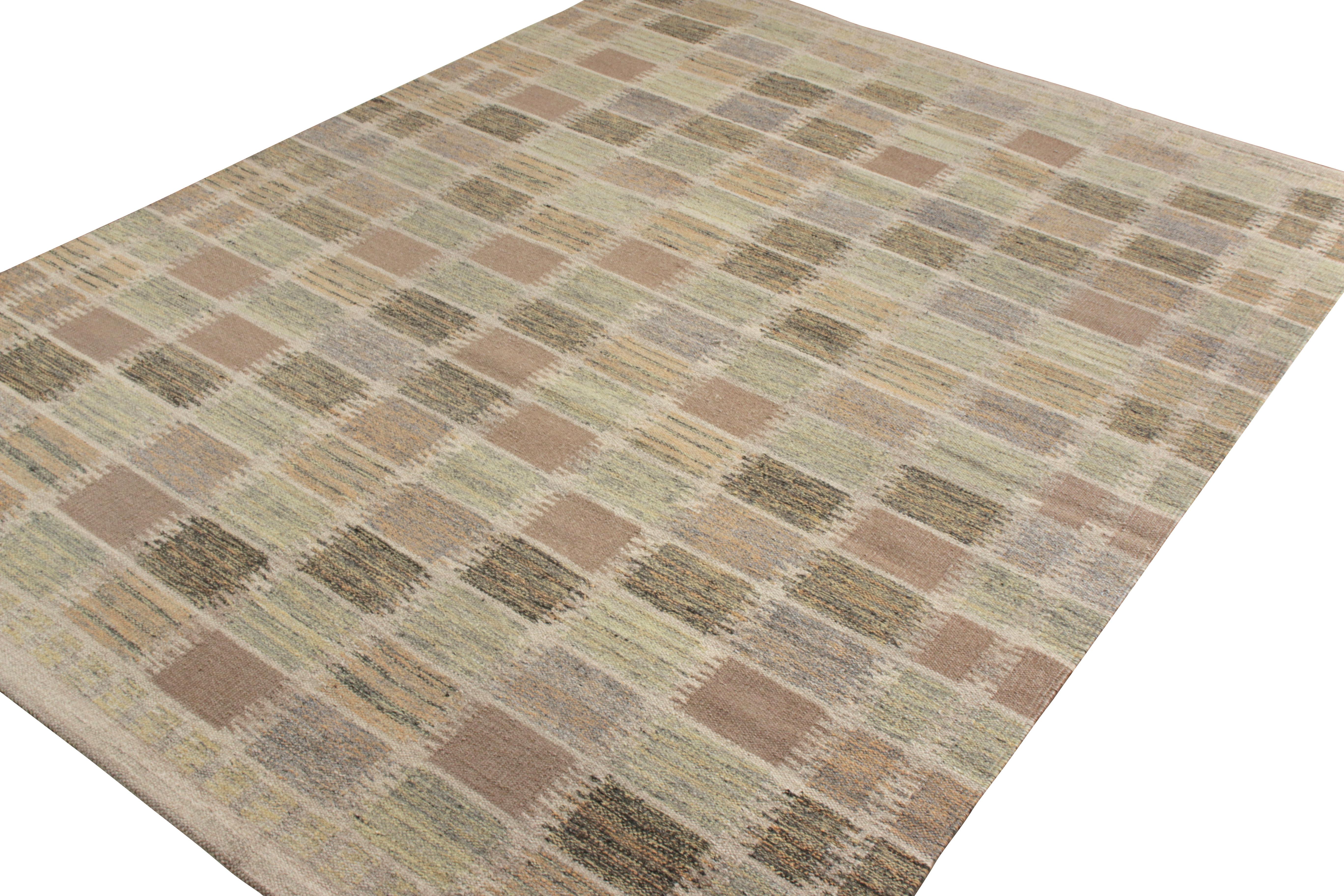 Indiano Rug & Kilim’s Scandinavian Style Kilim Rug in Green and Pink Geometric Pattern in vendita