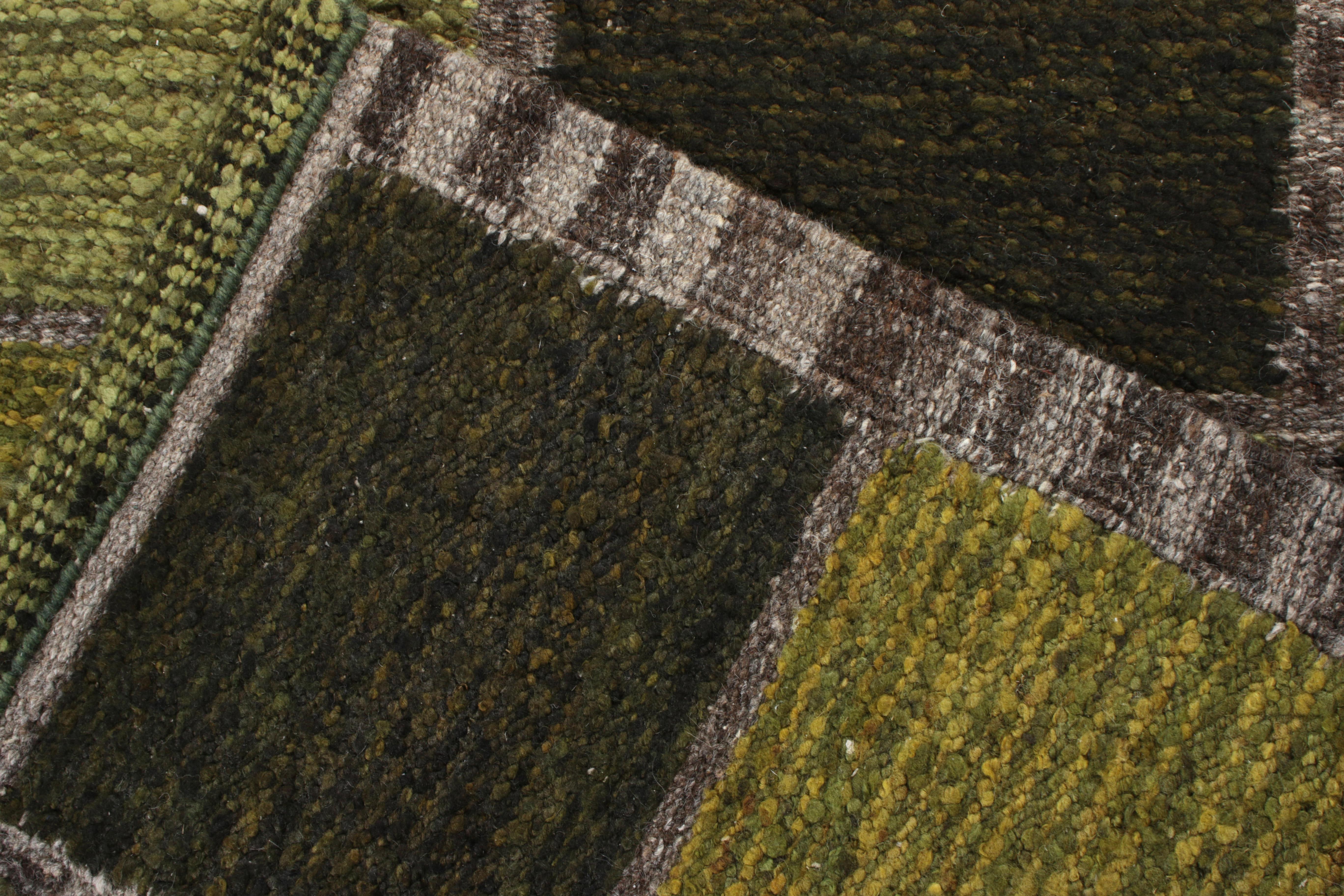 Noué à la main Rug & Kilim's Scandinavian Style Kilim Rug in Green Geometric Pattern (tapis de style scandinave à motif géométrique vert) en vente