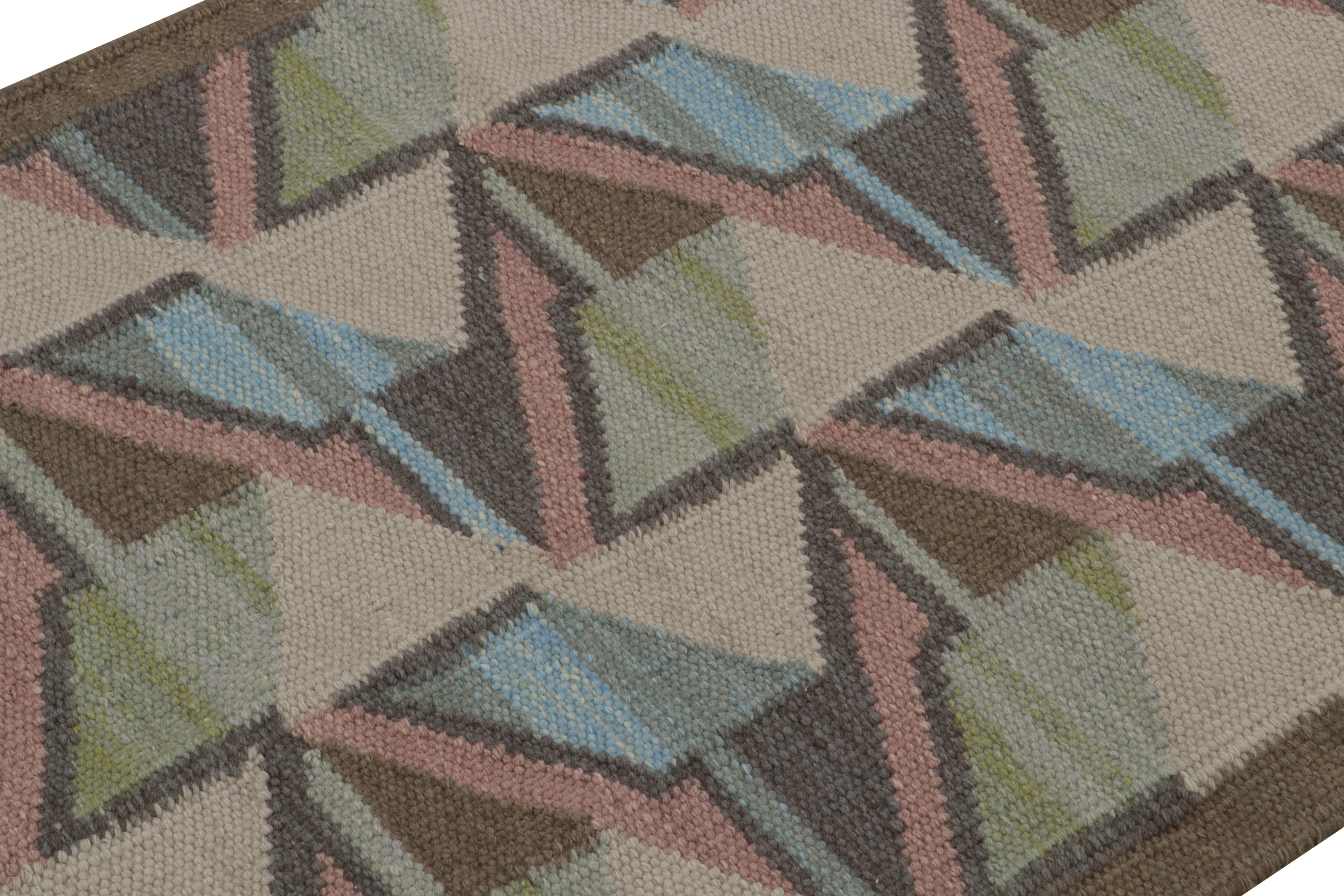 Rug & Kilim's skandinavischer Kilim-Teppich mit mehrfarbigen Mustern (Indisch) im Angebot