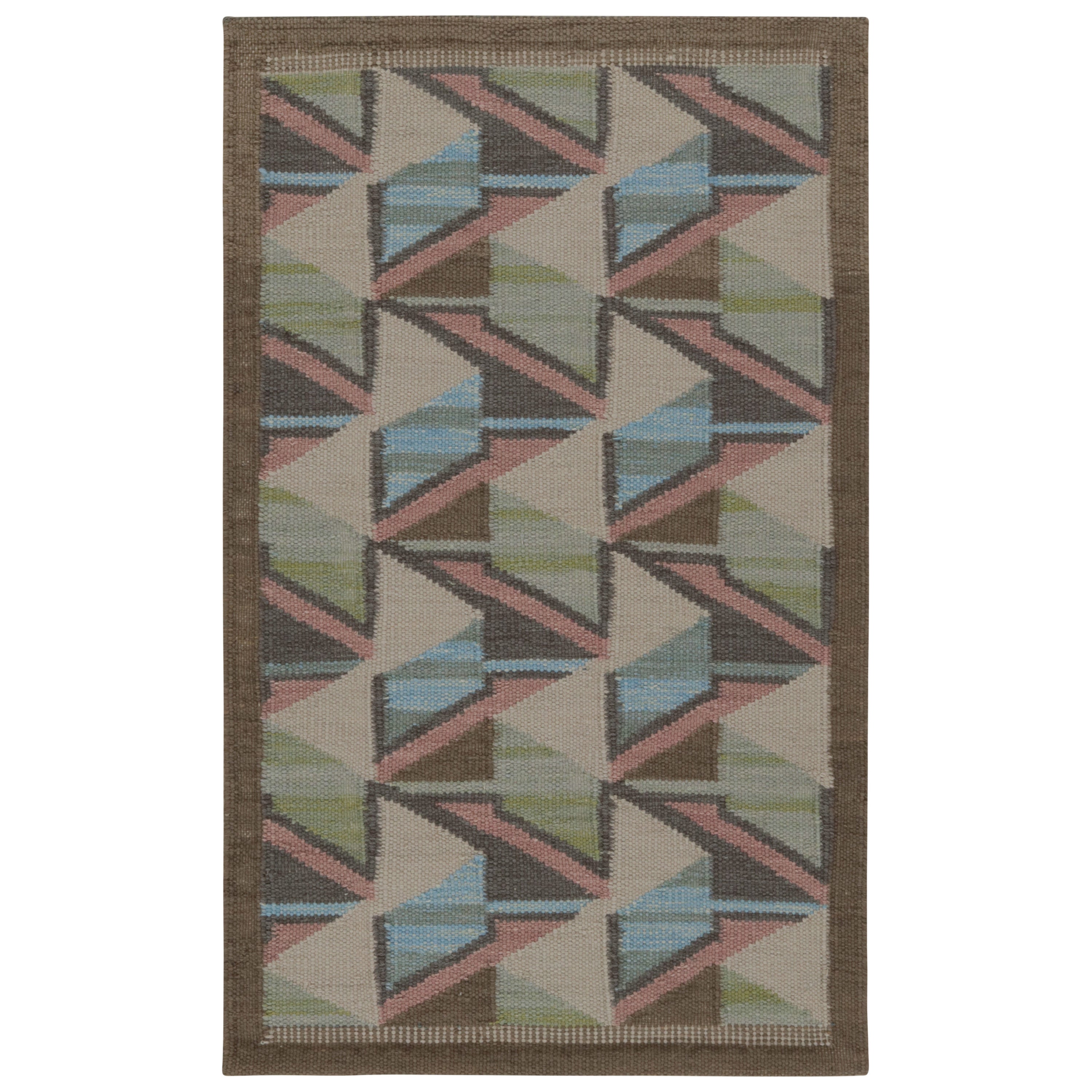 Rug & Kilim's skandinavischer Kilim-Teppich mit mehrfarbigen Mustern