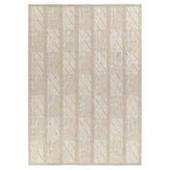 Rug & Kilim's Scandinavian Style Kilim Rug in White Beige Geometric Pattern (tapis de style scandinave à motif géométrique blanc et beige)