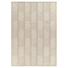 Rug & Kilim's Scandinavian Style Kilim Rug in White Beige Geometric Pattern (tapis de style scandinave à motif géométrique blanc et beige)