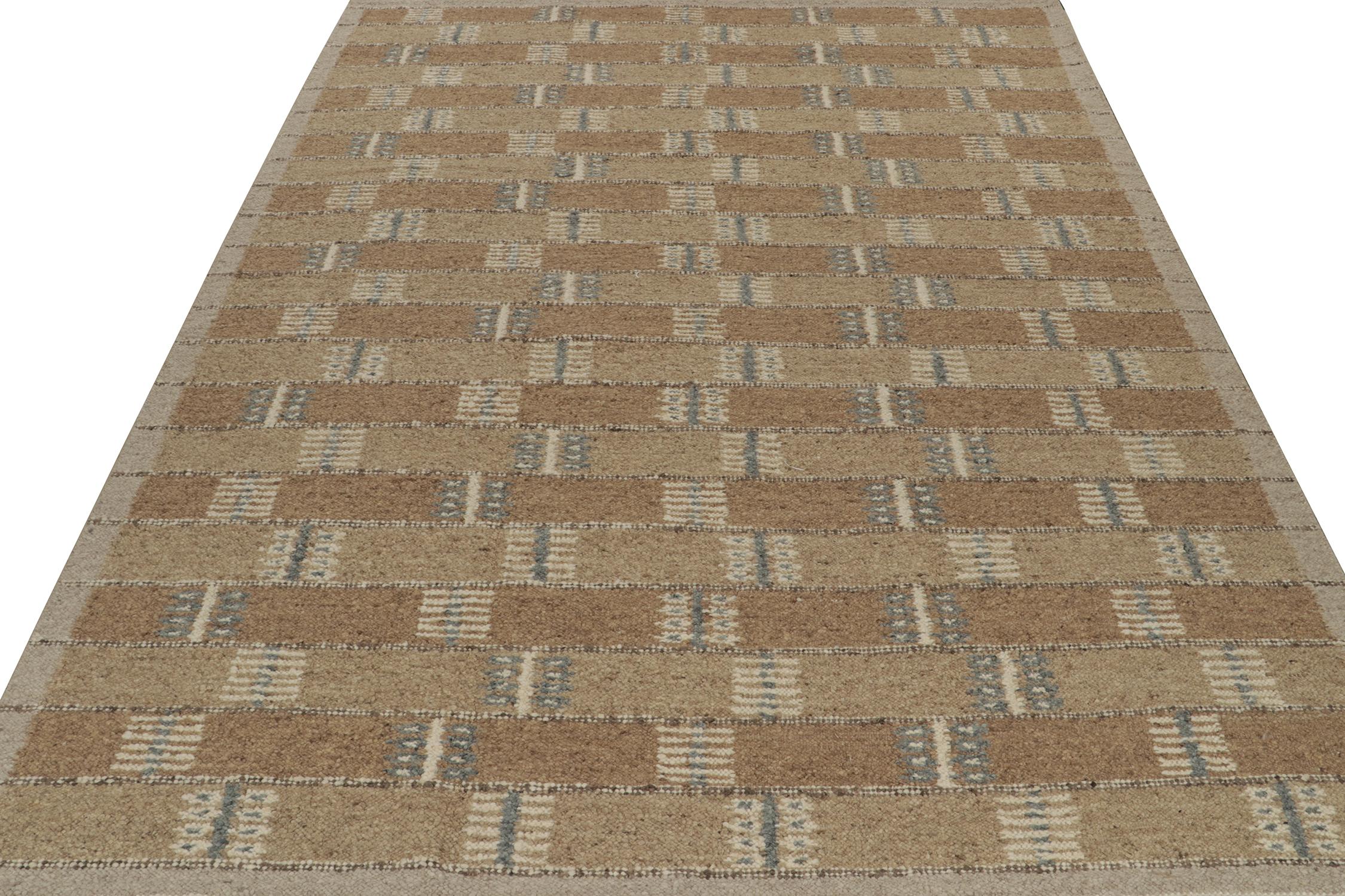 Skandinavischer Kilim-Teppich von Rug & Kilim mit beige-braunem, geometrischem Muster (Skandinavische Moderne) im Angebot