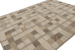 Skandinavischer Teppich von Rug & Kilim mit beige-braunen geometrischen Mustern