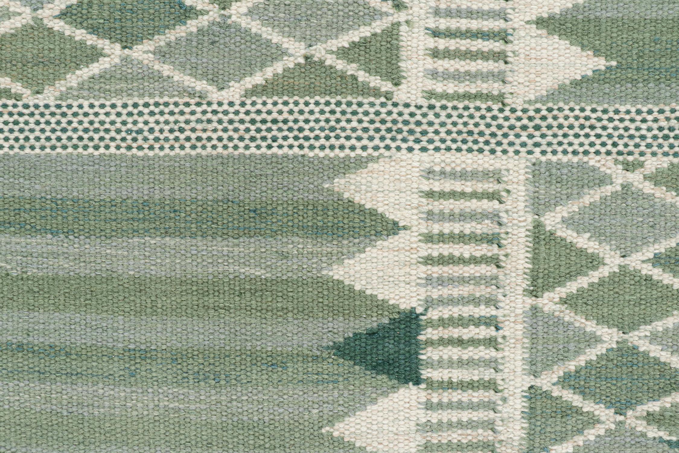 Rug & Kilim’s Scandinavian Style Kilim Runner in Beige with Geometric Patterns In New Condition For Sale In Long Island City, NY
