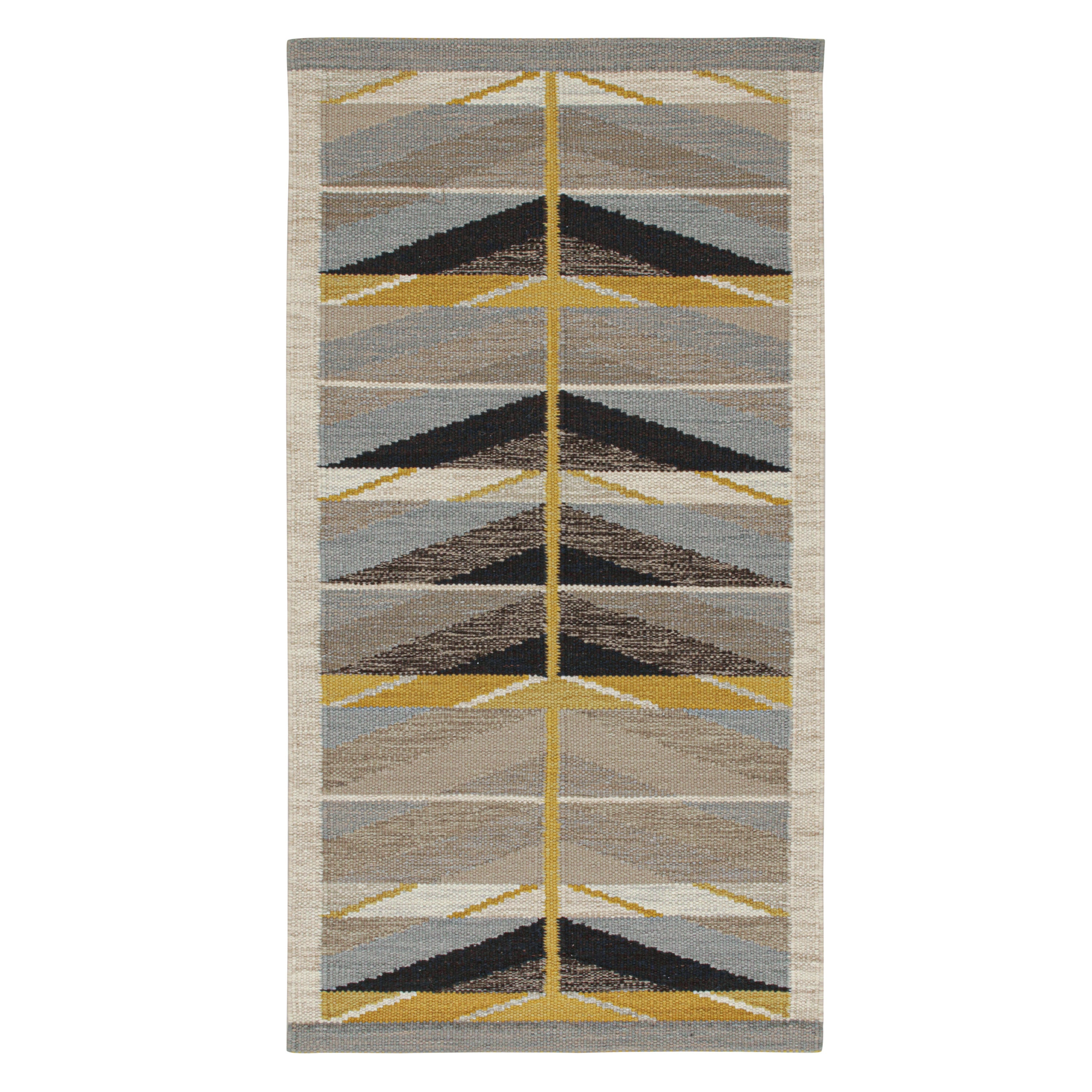Rug & Kilim - Runner Kilim in stile scandinavo in Taupe con motivi geometrici