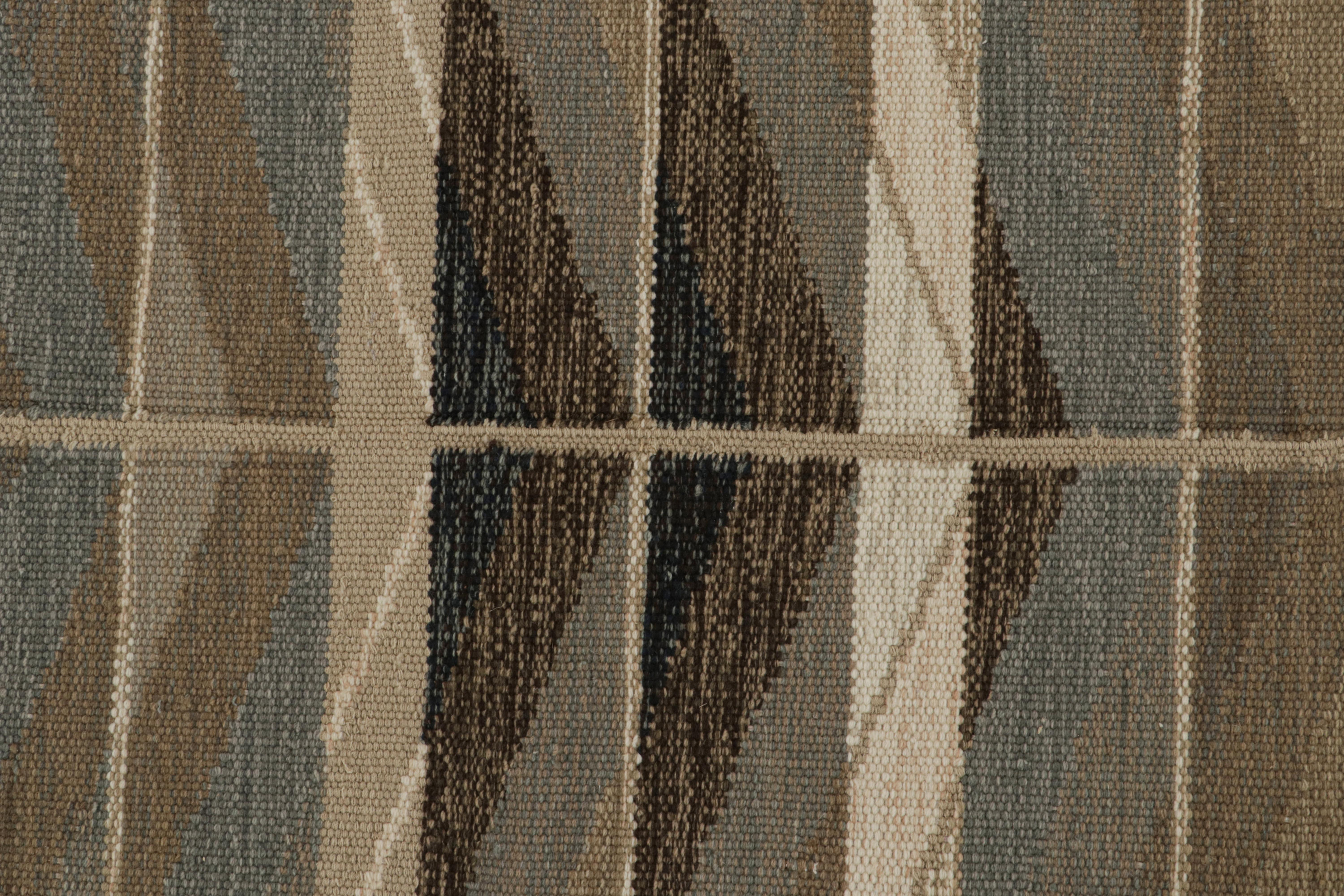 Alfombra Scandinavian Style Kilim Runner de Rug & Kilim con motivos geométricos beige en Nuevo estado para la venta en Long Island City, NY