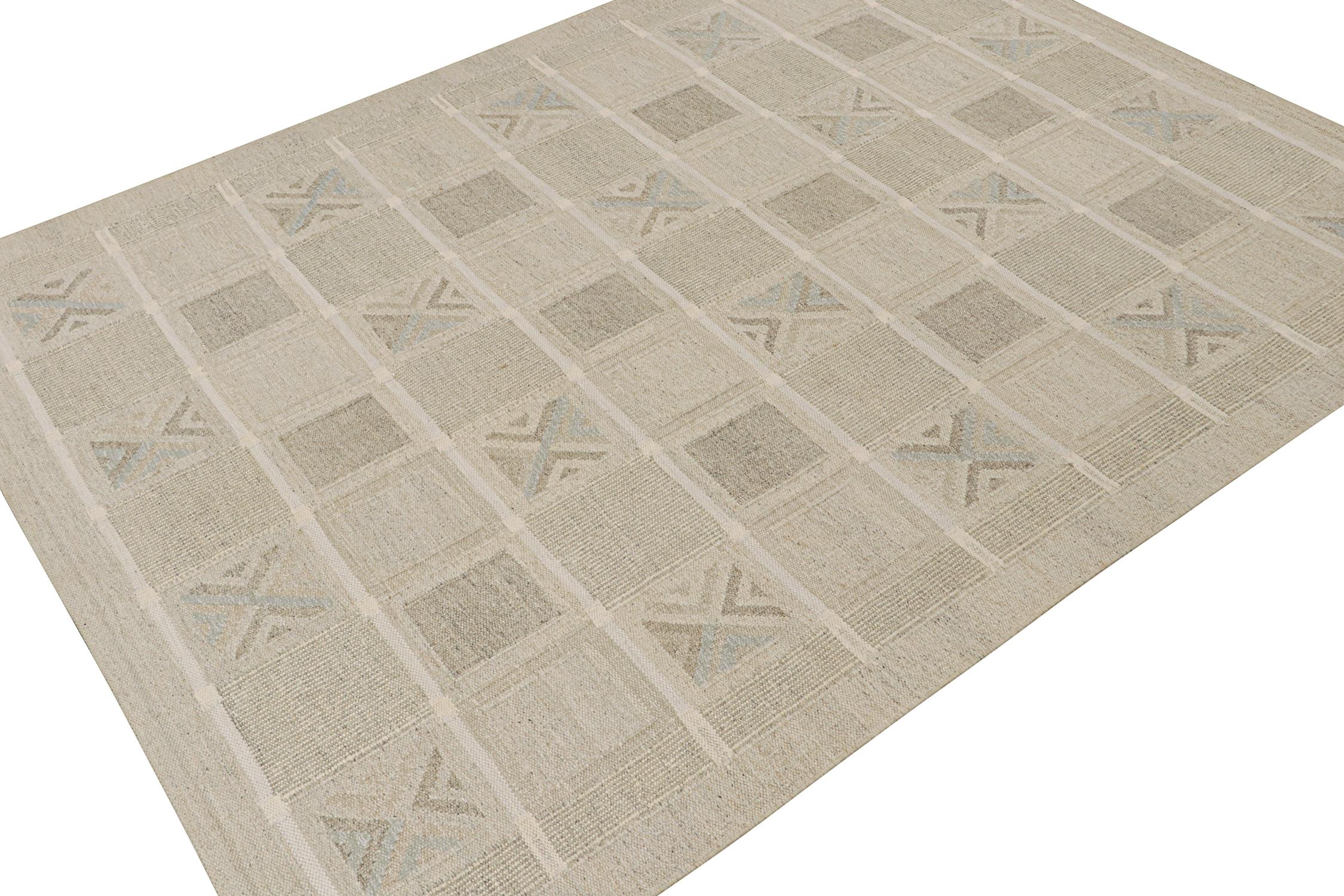 Modern Rug & Kilim’s Scandinavian Style Kilim with Beige and Gray Geometric Patterns For Sale