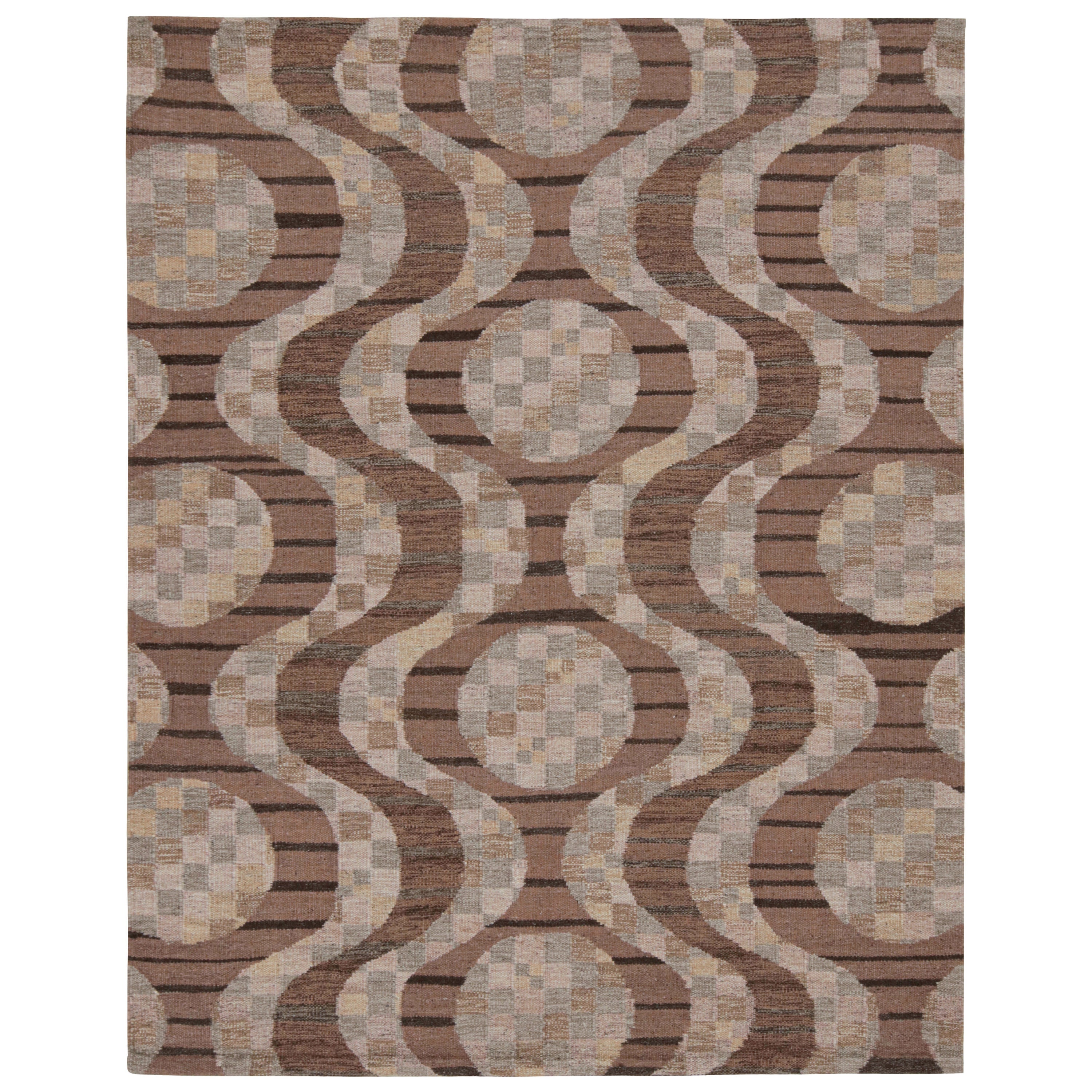 Rug & Kilim's Scandinavian Style Kilim with Beige-Brown & Gray Patterns (Kilim de style scandinave avec motifs beige, marron et gris)