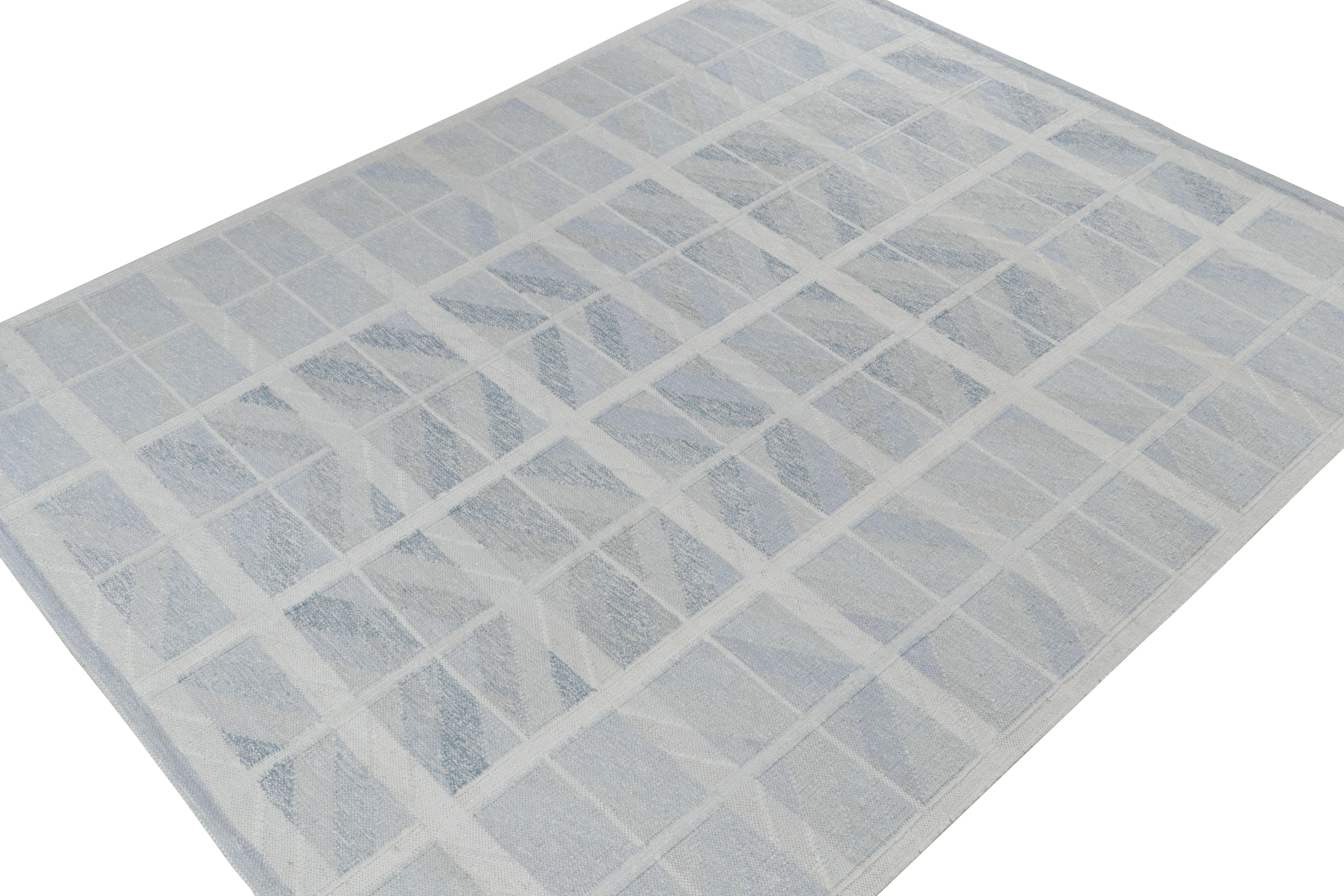 Questo tappeto kilim 9×12 in stile svedese si aggiunge alla nuova linea 