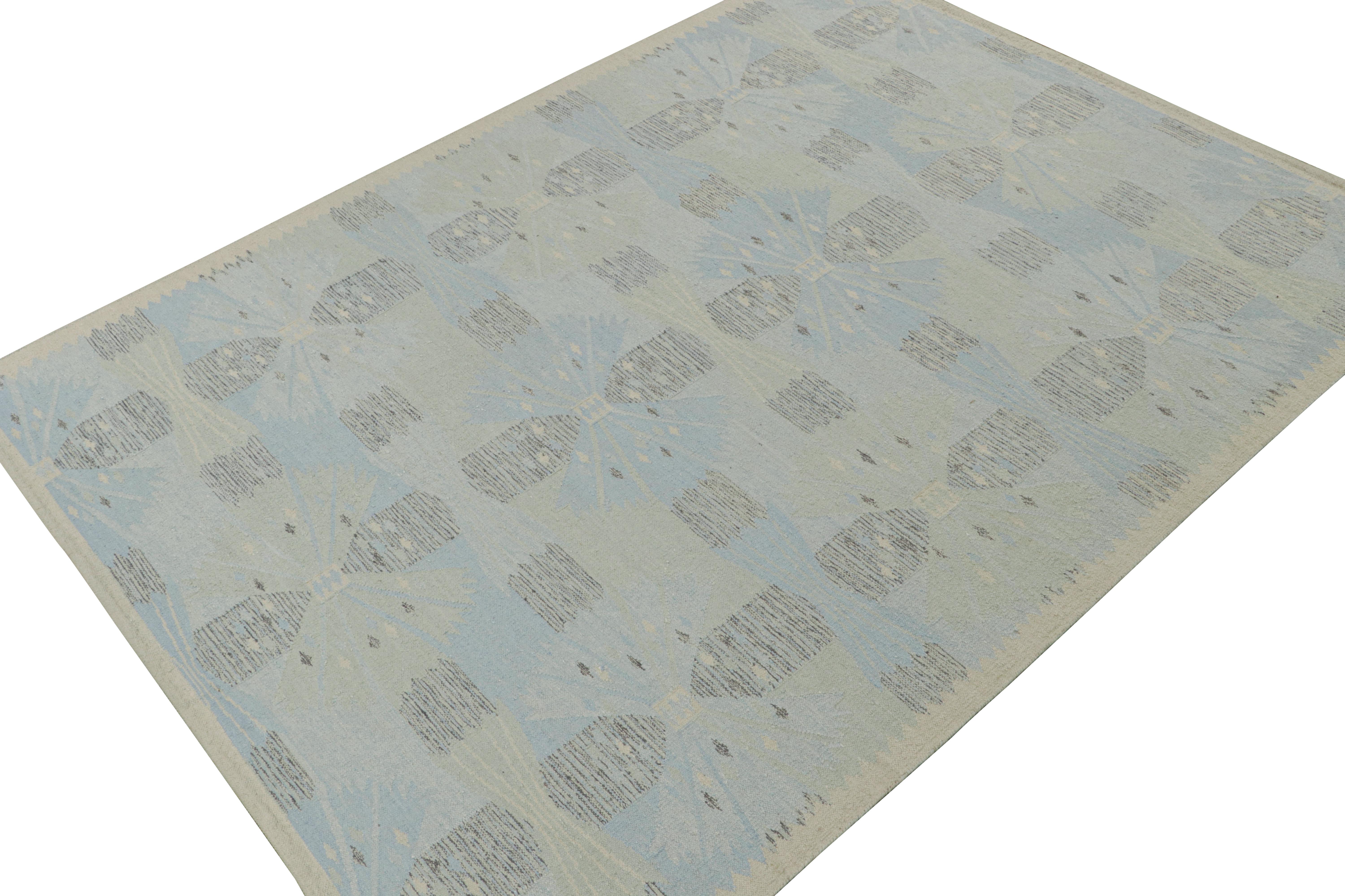 Indian Rug & Kilim’s Scandinavian Style Kilim with Blue Geometric Patterns For Sale
