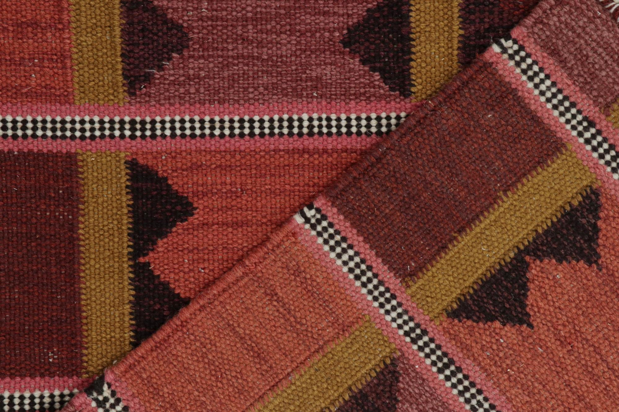 Contemporary Rug & Kilim’s Scandinavian Style Kilim with Patterns in Tones of Red & Gold For Sale