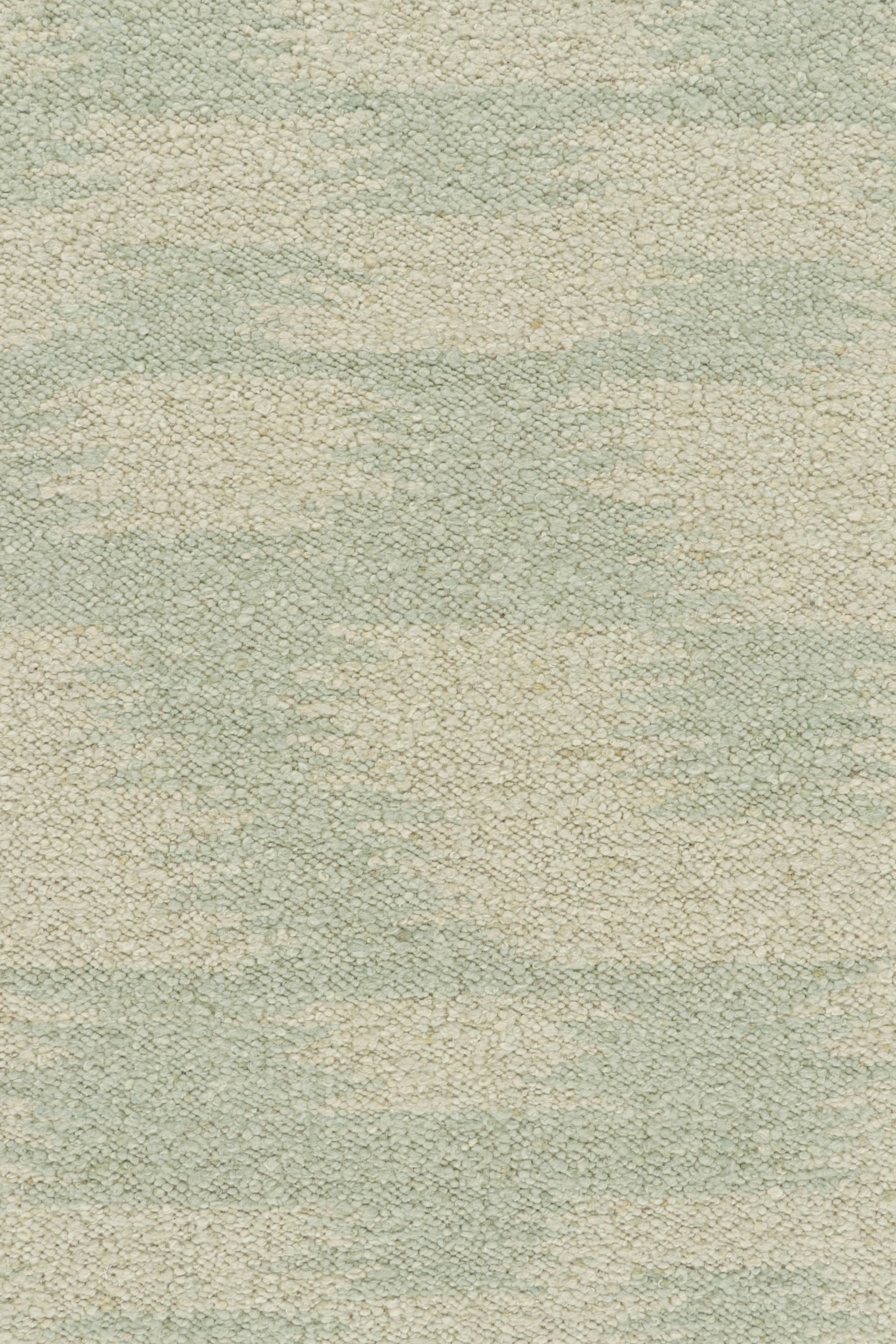 Rug & Kilim's Scandinavian Style Open Field Rug in Seafoam Blue and Green Tones (tapis à champs ouverts de style scandinave dans les tons bleu et vert) Neuf - En vente à Long Island City, NY