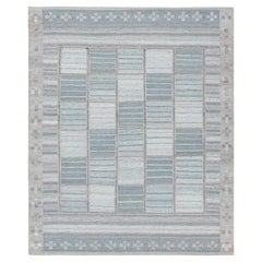 Tapis d'extérieur de style scandinave en gris bleu à motif géométrique de Rug & Kilim