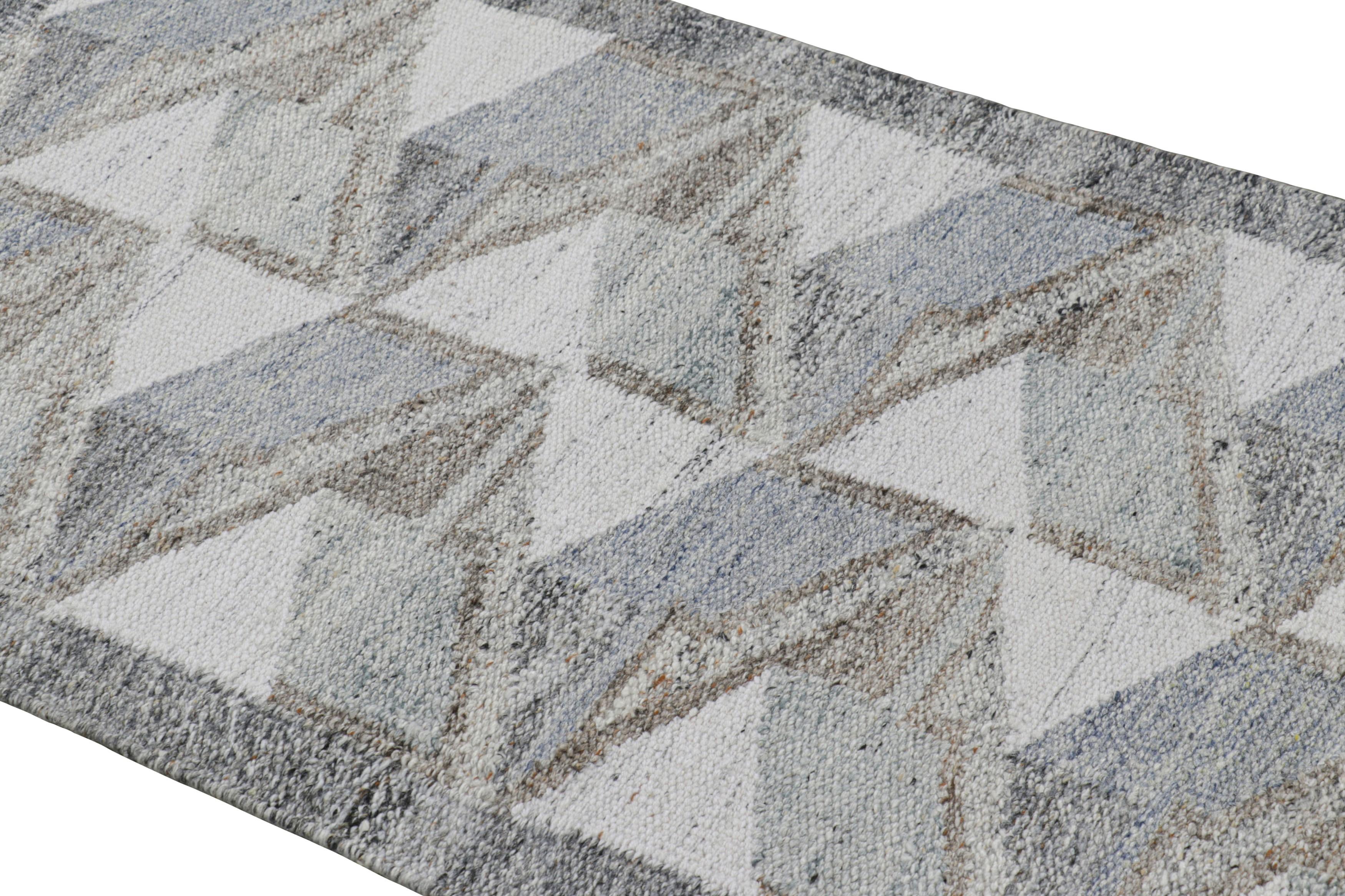 This handwoven 3x5 contemporary rug is an exciting new addition to the outdoor rug and flatweave line of Rug & Kilim’s Scandinavian rug collection—a contemporary reimagining of Swedish minimalism and vintage rugs and textiles of Rollakan and Rya